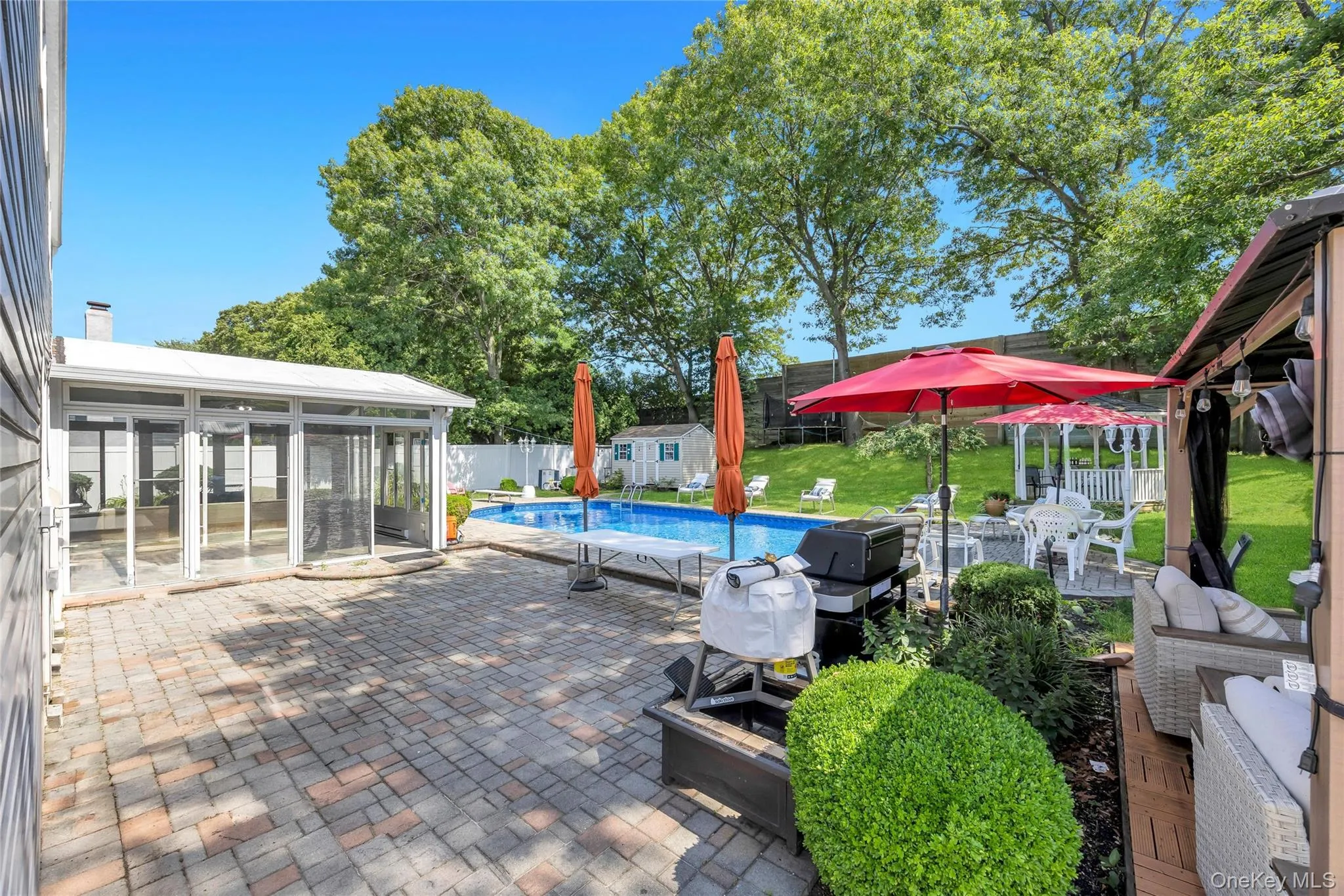99 Schneider Lane, Islip, NY, 4 Bedrooms Bedrooms, 8 Rooms Rooms,1 BathroomBathrooms,Residential,For Rent,Schneider,0,1020525 99 Schneider Lane, Islip, NY, 4 Bedrooms Bedrooms, 8 Rooms Rooms,1 BathroomBathrooms,Residential,For Rent,Schneider,0,1020525