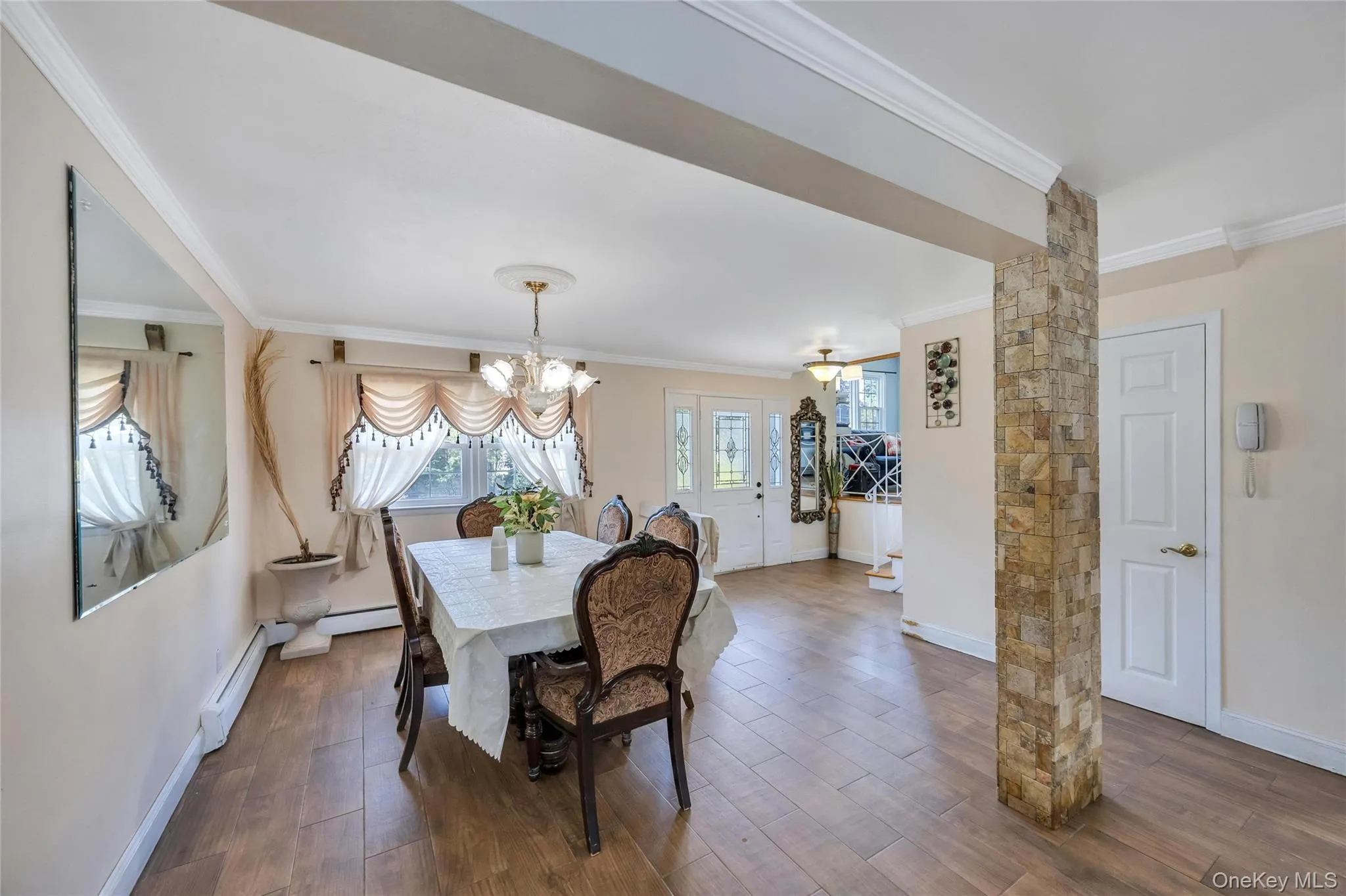 99 Schneider Lane, Islip, NY, 4 Bedrooms Bedrooms, 8 Rooms Rooms,1 BathroomBathrooms,Residential,For Rent,Schneider,0,1020525 99 Schneider Lane, Islip, NY, 4 Bedrooms Bedrooms, 8 Rooms Rooms,1 BathroomBathrooms,Residential,For Rent,Schneider,0,1020525