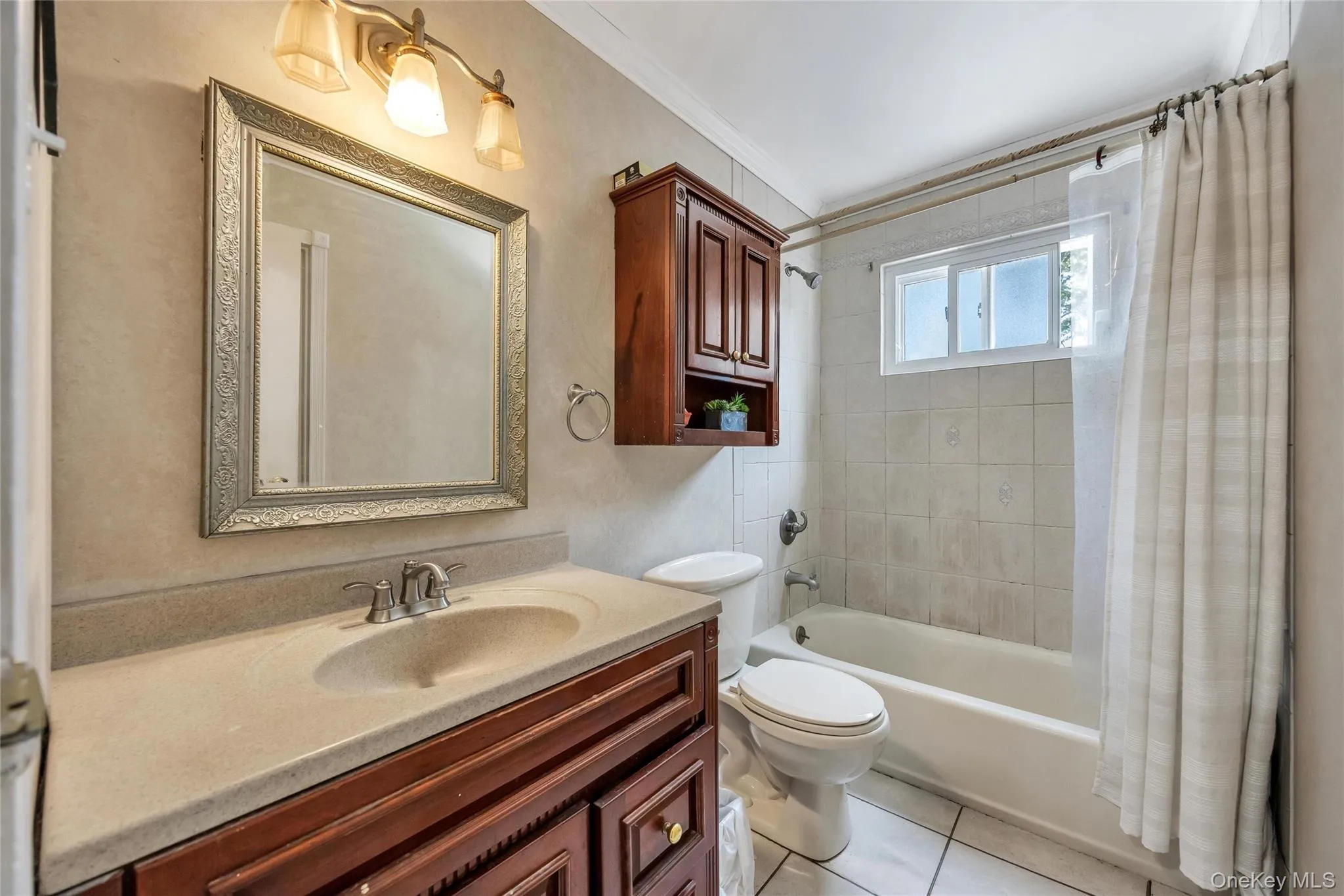 99 Schneider Lane, Islip, NY, 4 Bedrooms Bedrooms, 8 Rooms Rooms,1 BathroomBathrooms,Residential,For Rent,Schneider,0,1020525 99 Schneider Lane, Islip, NY, 4 Bedrooms Bedrooms, 8 Rooms Rooms,1 BathroomBathrooms,Residential,For Rent,Schneider,0,1020525