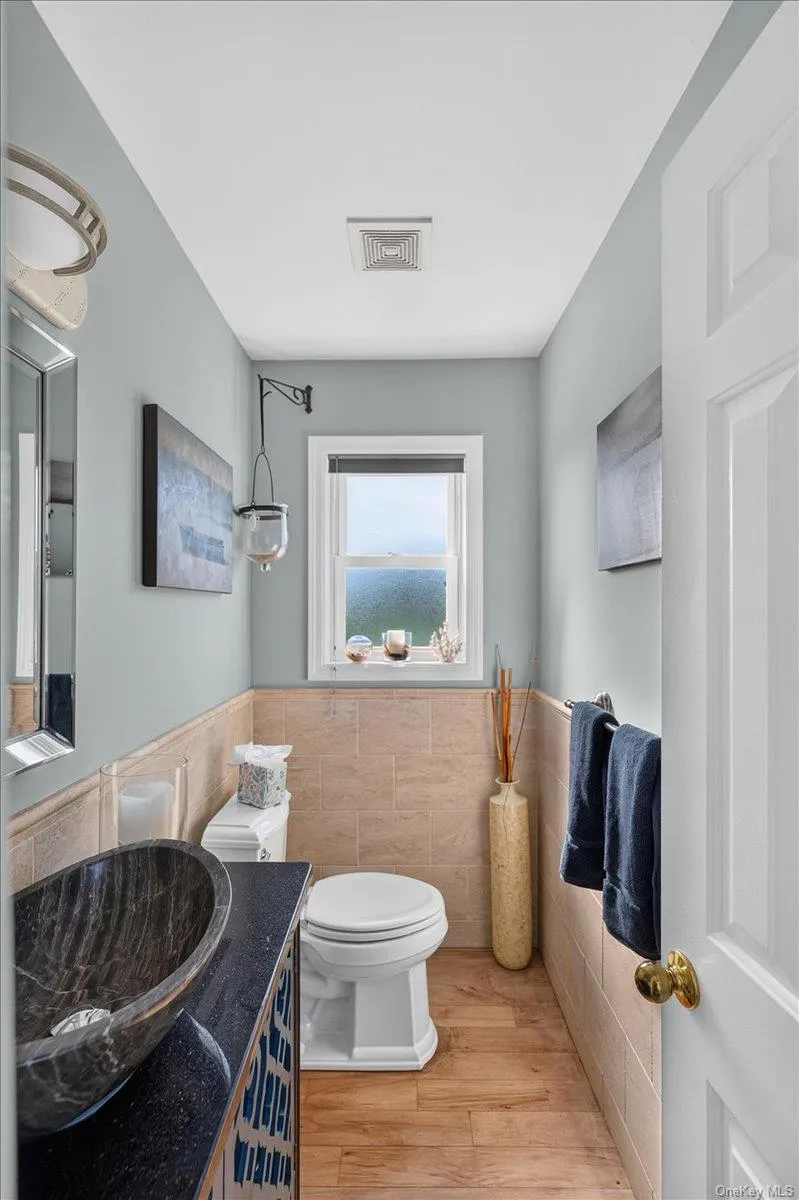 266 Clinton Avenue, Brookhaven, NY, 3 Bedrooms Bedrooms, 7 Rooms Rooms,2 BathroomsBathrooms,Residential,For Rent,Clinton,0,1020526 266 Clinton Avenue, Brookhaven, NY, 3 Bedrooms Bedrooms, 7 Rooms Rooms,2 BathroomsBathrooms,Residential,For Rent,Clinton,0,1020526