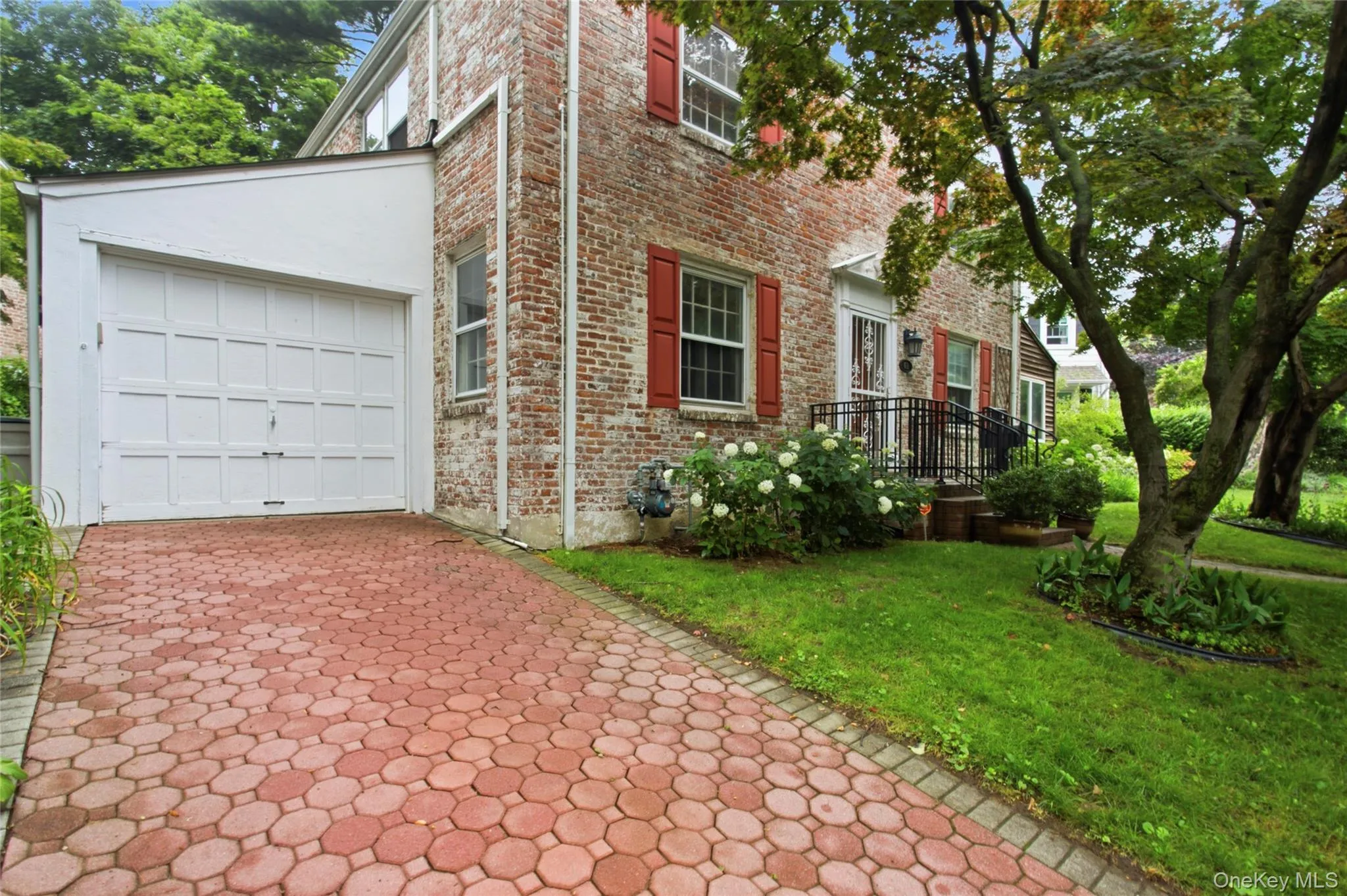 63 aka 61 Beechwood Terrace, Yonkers, NY, 3 Bedrooms Bedrooms, 7 Rooms Rooms,1 BathroomBathrooms,Residential,For Rent,Beechwood,0,1020528 63 aka 61 Beechwood Terrace, Yonkers, NY, 3 Bedrooms Bedrooms, 7 Rooms Rooms,1 BathroomBathrooms,Residential,For Rent,Beechwood,0,1020528