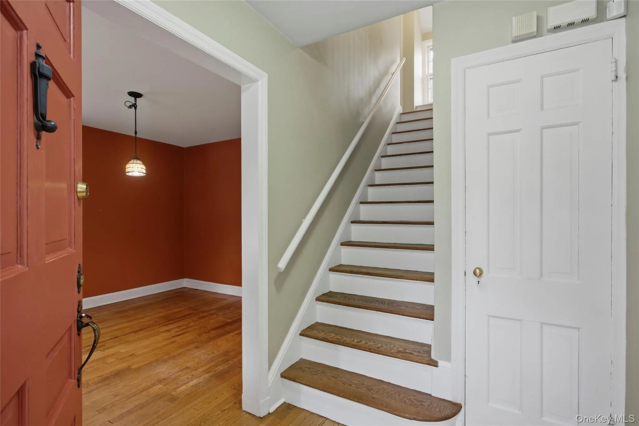 63 aka 61 Beechwood Terrace, Yonkers, NY, 3 Bedrooms Bedrooms, 7 Rooms Rooms,1 BathroomBathrooms,Residential,For Rent,Beechwood,0,1020528 63 aka 61 Beechwood Terrace, Yonkers, NY, 3 Bedrooms Bedrooms, 7 Rooms Rooms,1 BathroomBathrooms,Residential,For Rent,Beechwood,0,1020528