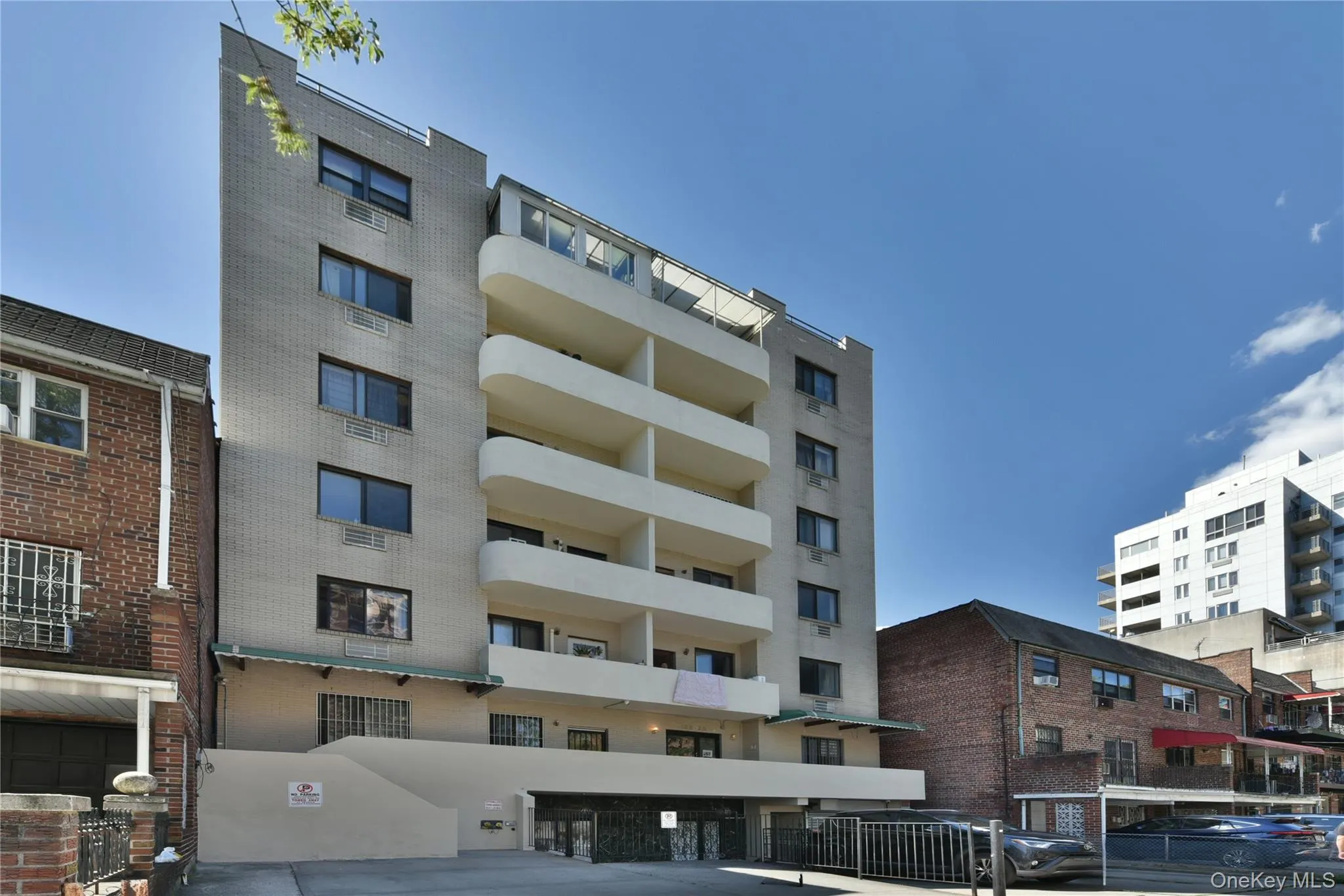 133-38 Avery Avenue, New York, NY, 1 Bedroom Bedrooms, 5 Rooms Rooms,2 BathroomsBathrooms,Residential,For Rent,Avery,0,1020529 133-38 Avery Avenue, New York, NY, 1 Bedroom Bedrooms, 5 Rooms Rooms,2 BathroomsBathrooms,Residential,For Rent,Avery,0,1020529
