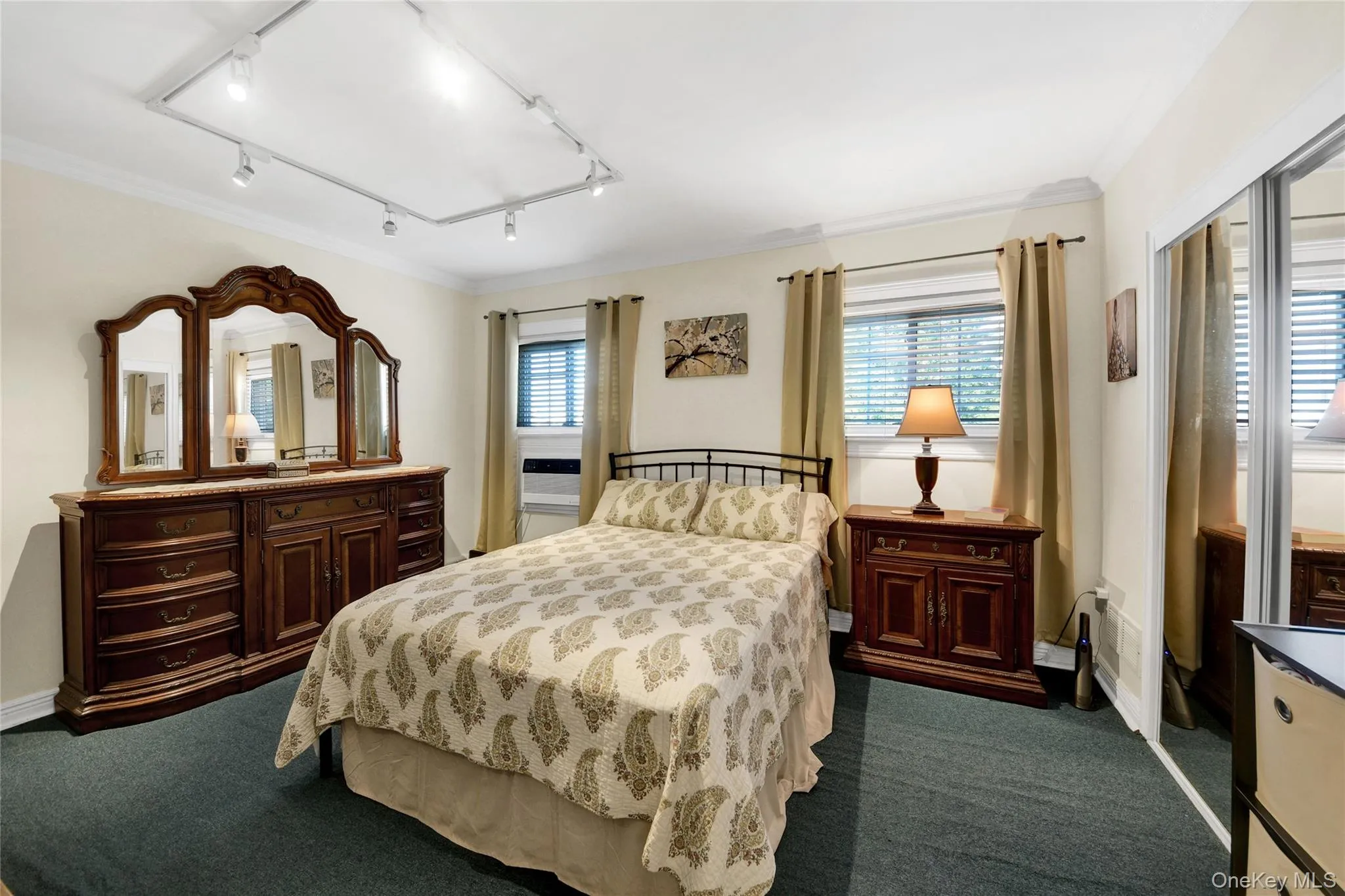 Bedroom Bedroom