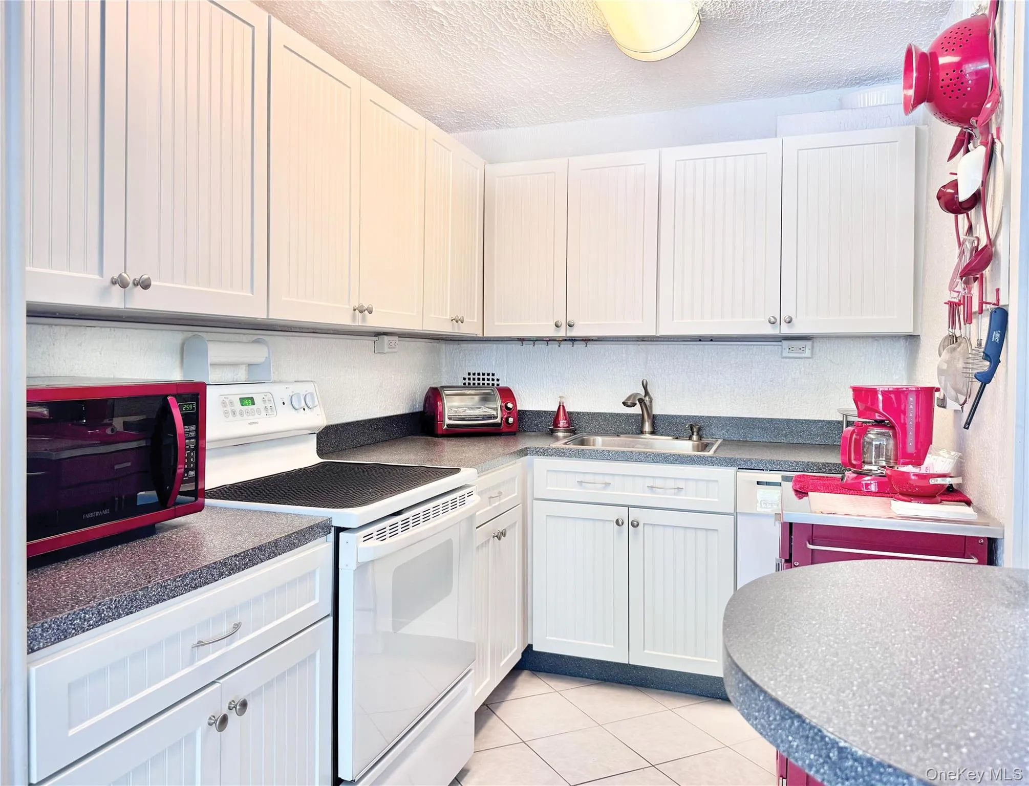 10-10 166 Street, New York, NY, 3 Bedrooms Bedrooms, 6 Rooms Rooms,1 BathroomBathrooms,Residential,For Rent,166,0,1020532 10-10 166 Street, New York, NY, 3 Bedrooms Bedrooms, 6 Rooms Rooms,1 BathroomBathrooms,Residential,For Rent,166,0,1020532