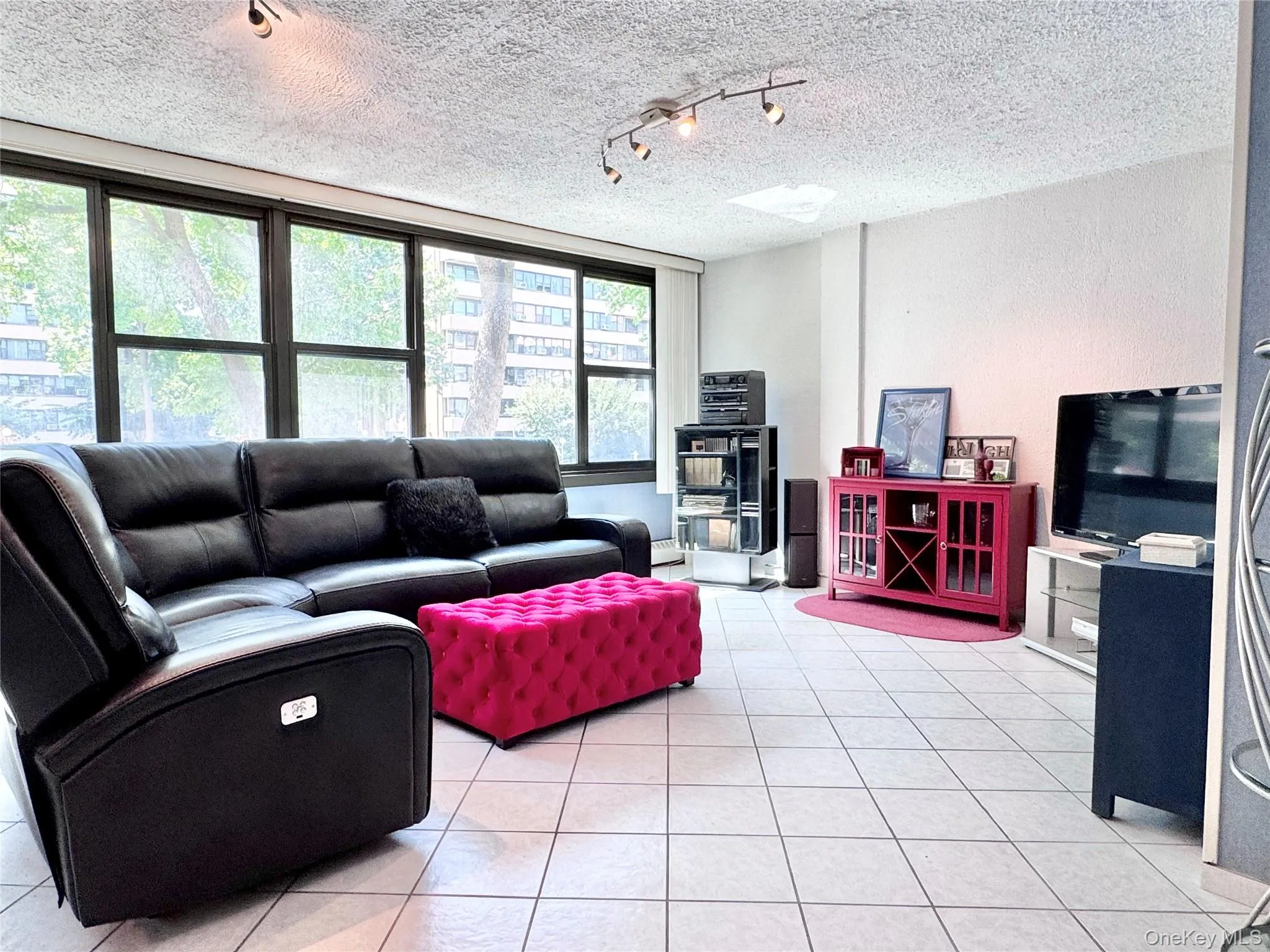 10-10 166 Street, New York, NY, 3 Bedrooms Bedrooms, 6 Rooms Rooms,1 BathroomBathrooms,Residential,For Rent,166,0,1020532 10-10 166 Street, New York, NY, 3 Bedrooms Bedrooms, 6 Rooms Rooms,1 BathroomBathrooms,Residential,For Rent,166,0,1020532