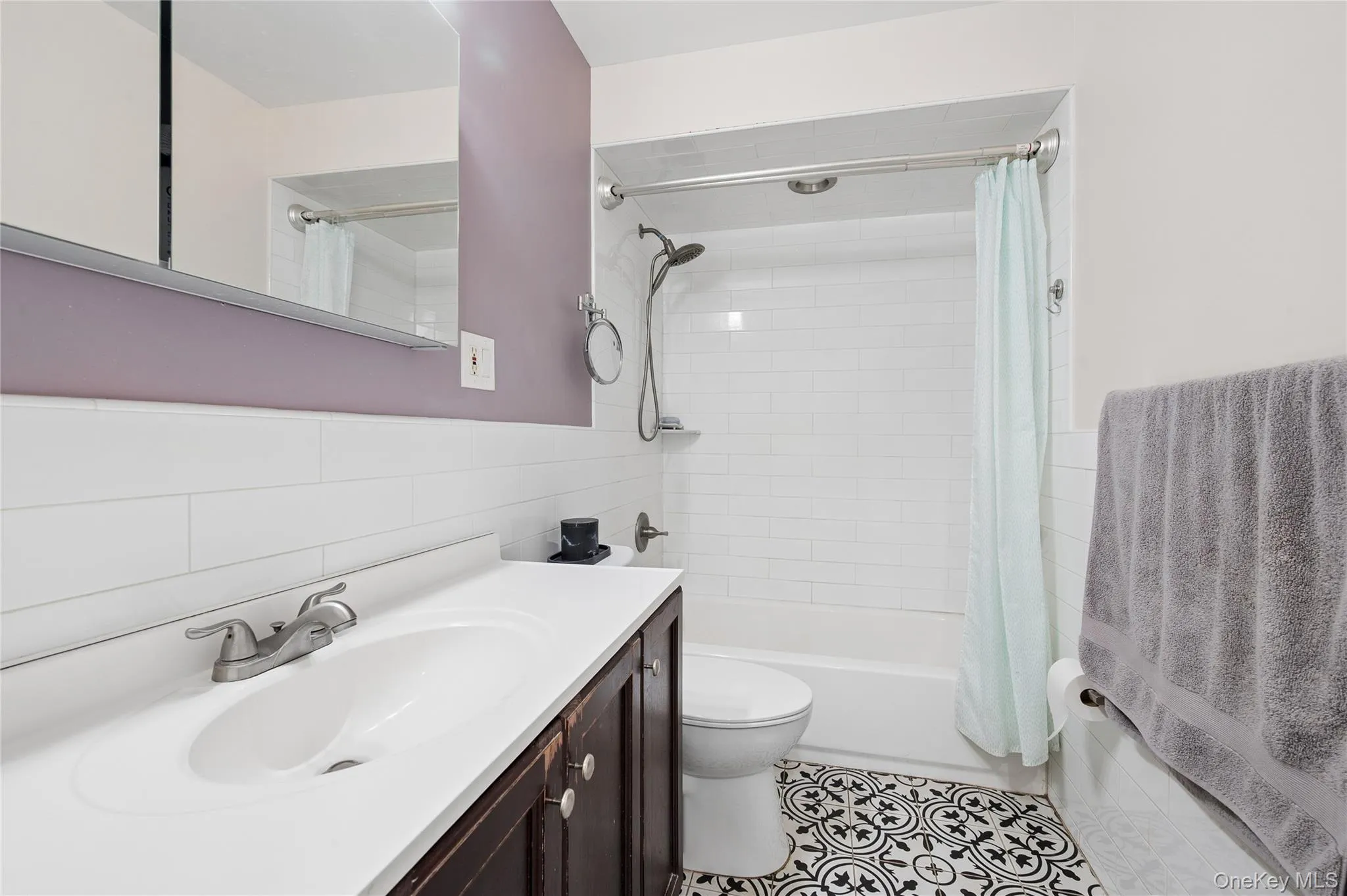 10 Audrey Avenue, Oyster Bay, NY, 4 Bedrooms Bedrooms, 7 Rooms Rooms,3 BathroomsBathrooms,Residential,For Rent,Audrey,0,1020533 10 Audrey Avenue, Oyster Bay, NY, 4 Bedrooms Bedrooms, 7 Rooms Rooms,3 BathroomsBathrooms,Residential,For Rent,Audrey,0,1020533