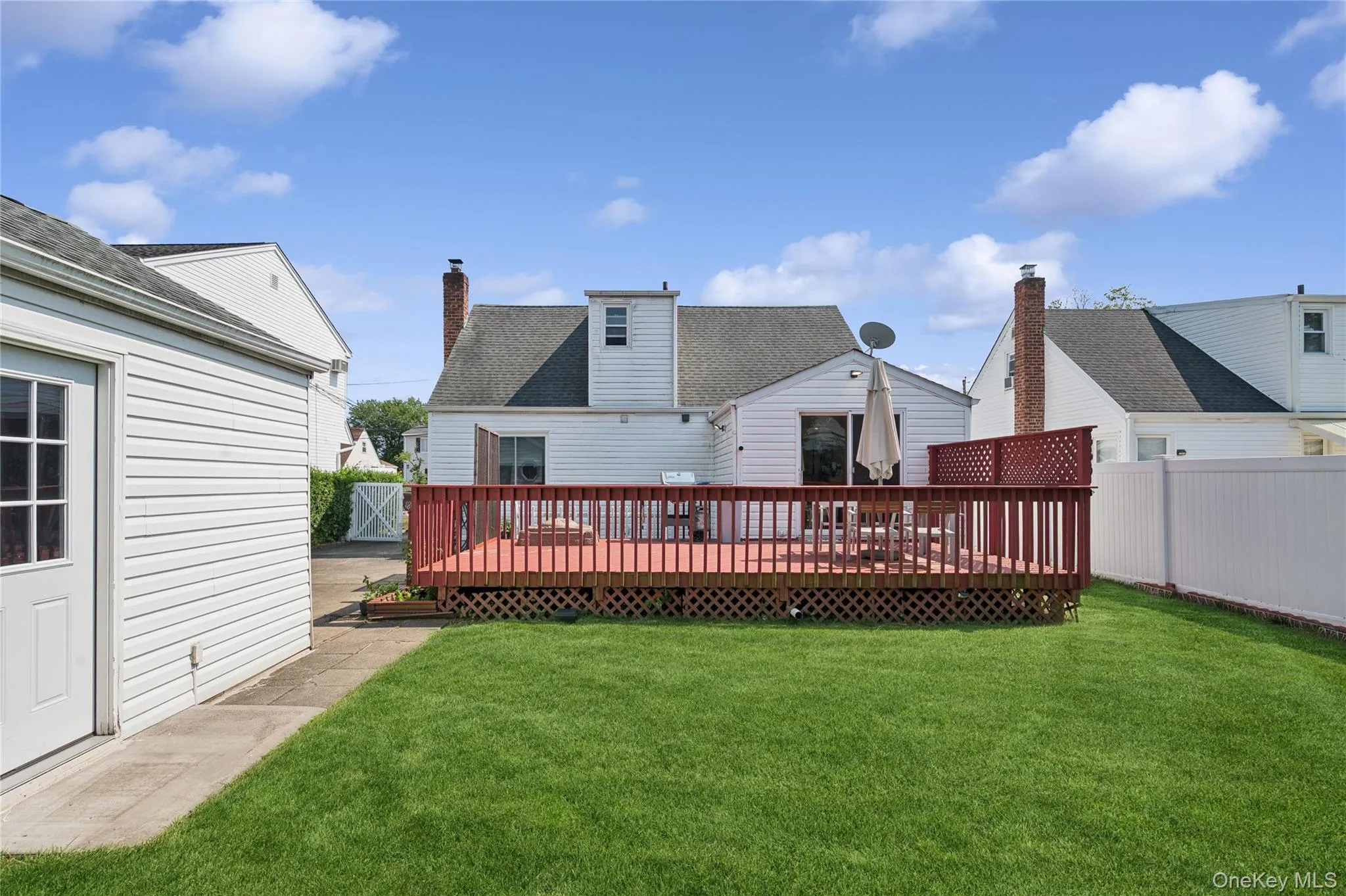 10 Audrey Avenue, Oyster Bay, NY, 4 Bedrooms Bedrooms, 7 Rooms Rooms,3 BathroomsBathrooms,Residential,For Rent,Audrey,0,1020533 10 Audrey Avenue, Oyster Bay, NY, 4 Bedrooms Bedrooms, 7 Rooms Rooms,3 BathroomsBathrooms,Residential,For Rent,Audrey,0,1020533