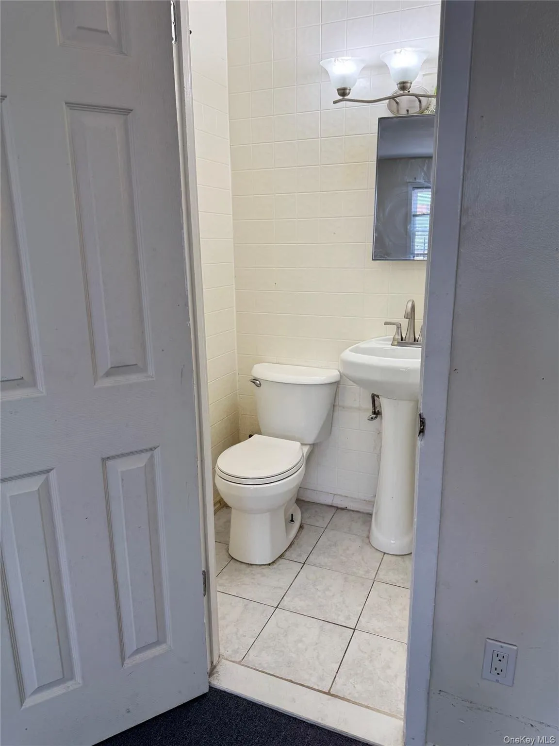 10402 51st Avenue, New York, NY, 3 Bedrooms Bedrooms, 8 Rooms Rooms,1 BathroomBathrooms,Residential Lease,For Rent,51st,0,1020541 10402 51st Avenue, New York, NY, 3 Bedrooms Bedrooms, 8 Rooms Rooms,1 BathroomBathrooms,Residential Lease,For Rent,51st,0,1020541