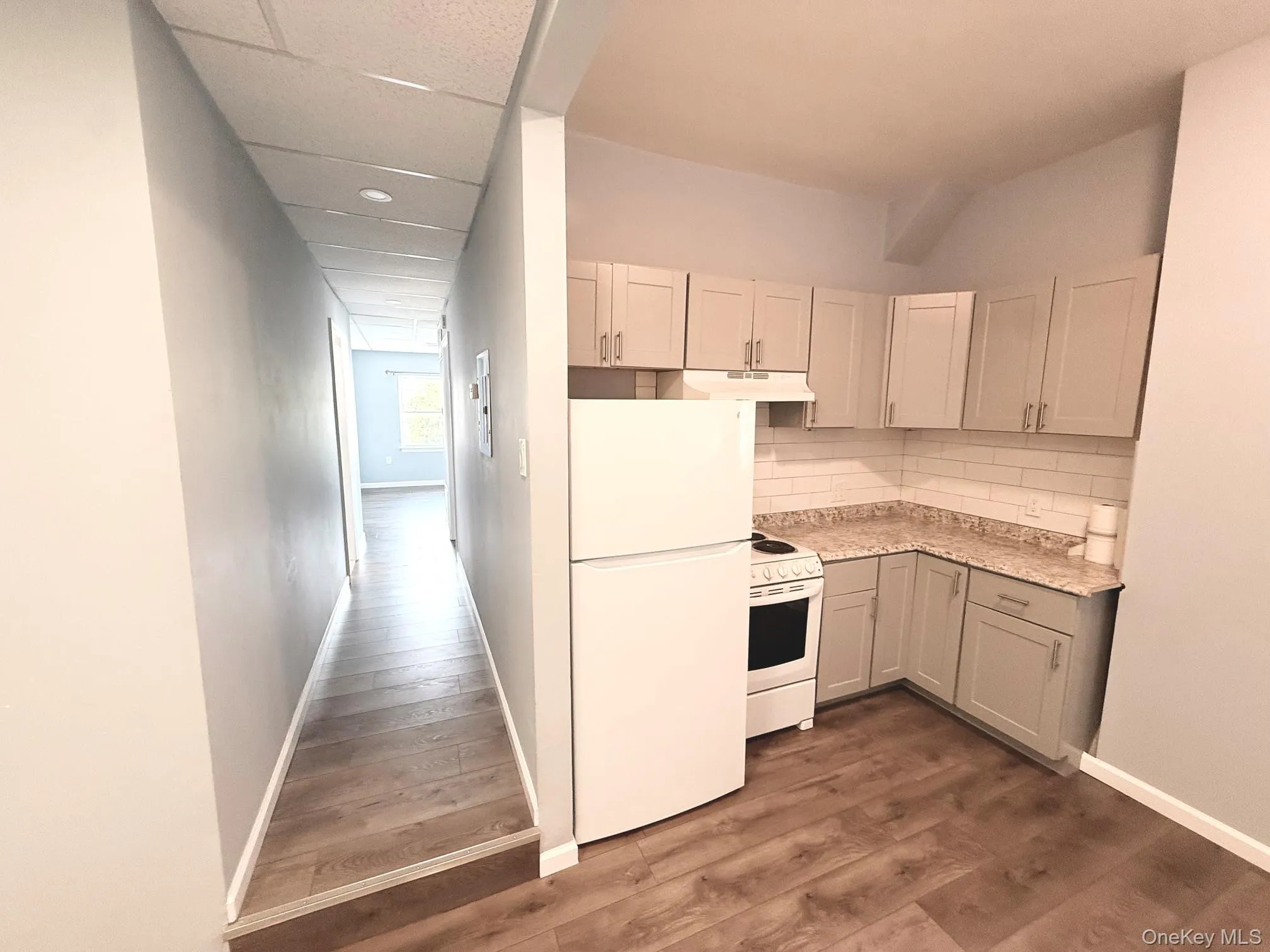 223 Scherer Boulevard, Hempstead, NY, 1 Bedroom Bedrooms, 3 Rooms Rooms,1 BathroomBathrooms,Residential Lease,For Rent,Scherer,0,1020545 223 Scherer Boulevard, Hempstead, NY, 1 Bedroom Bedrooms, 3 Rooms Rooms,1 BathroomBathrooms,Residential Lease,For Rent,Scherer,0,1020545