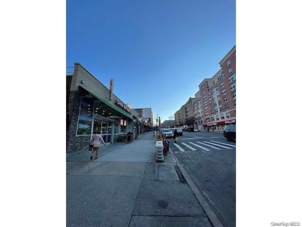 225 Bennett Avenue, New York, NY, 1 Bedroom Bedrooms, 4 Rooms Rooms,1 BathroomBathrooms,Residential Lease,For Rent,Bennett,0,1020546 225 Bennett Avenue, New York, NY, 1 Bedroom Bedrooms, 4 Rooms Rooms,1 BathroomBathrooms,Residential Lease,For Rent,Bennett,0,1020546