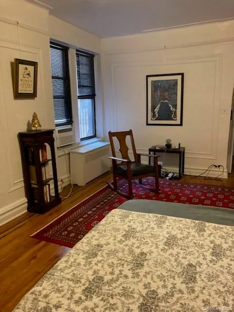 MAIN ROOM MAIN ROOM