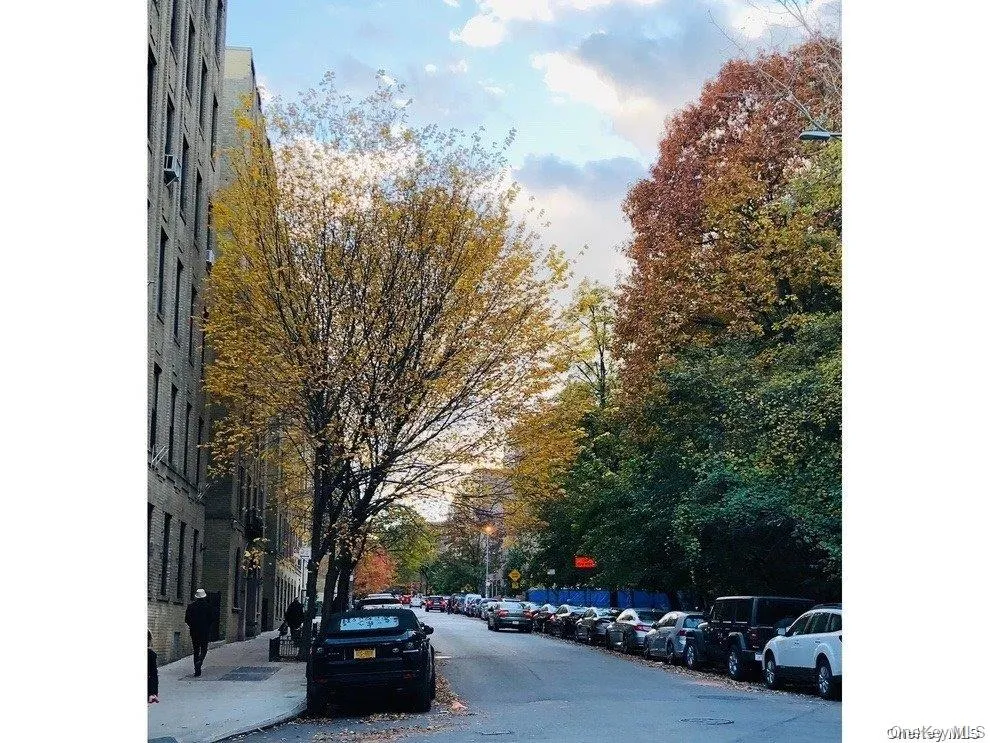 225 Bennett Avenue, New York, NY, 1 Bedroom Bedrooms, 4 Rooms Rooms,1 BathroomBathrooms,Residential Lease,For Rent,Bennett,0,1020546 225 Bennett Avenue, New York, NY, 1 Bedroom Bedrooms, 4 Rooms Rooms,1 BathroomBathrooms,Residential Lease,For Rent,Bennett,0,1020546