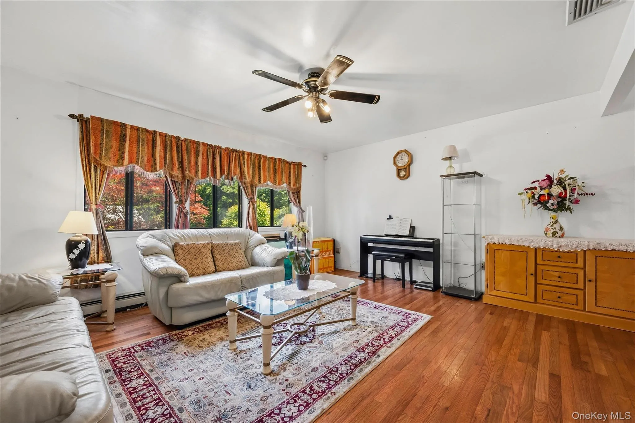 11 Glen Road, Ramapo, NY, 4 Bedrooms Bedrooms, 9 Rooms Rooms,2 BathroomsBathrooms,Residential,For Rent,Glen,0,1020547 11 Glen Road, Ramapo, NY, 4 Bedrooms Bedrooms, 9 Rooms Rooms,2 BathroomsBathrooms,Residential,For Rent,Glen,0,1020547