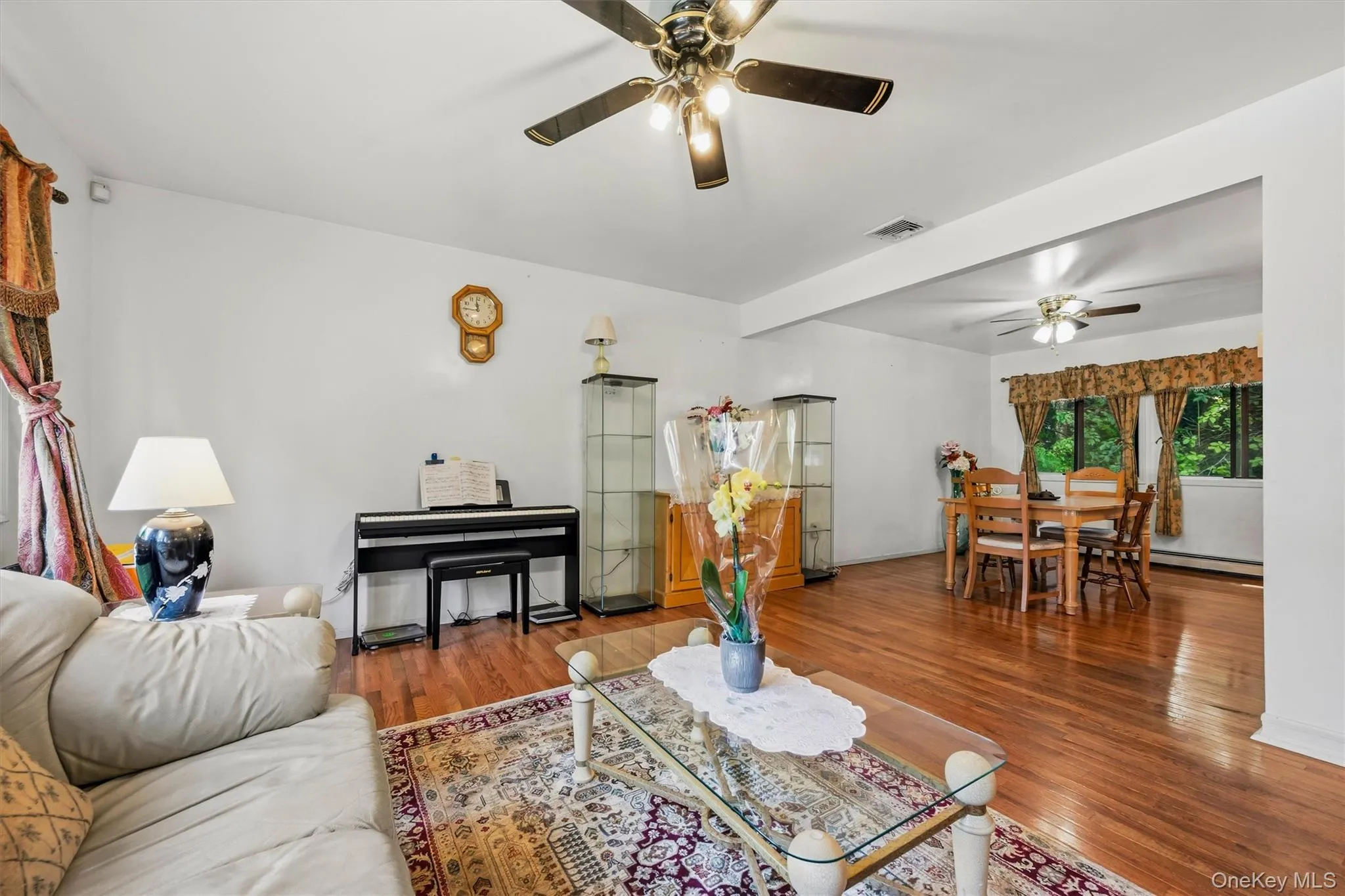 11 Glen Road, Ramapo, NY, 4 Bedrooms Bedrooms, 9 Rooms Rooms,2 BathroomsBathrooms,Residential,For Rent,Glen,0,1020547 11 Glen Road, Ramapo, NY, 4 Bedrooms Bedrooms, 9 Rooms Rooms,2 BathroomsBathrooms,Residential,For Rent,Glen,0,1020547