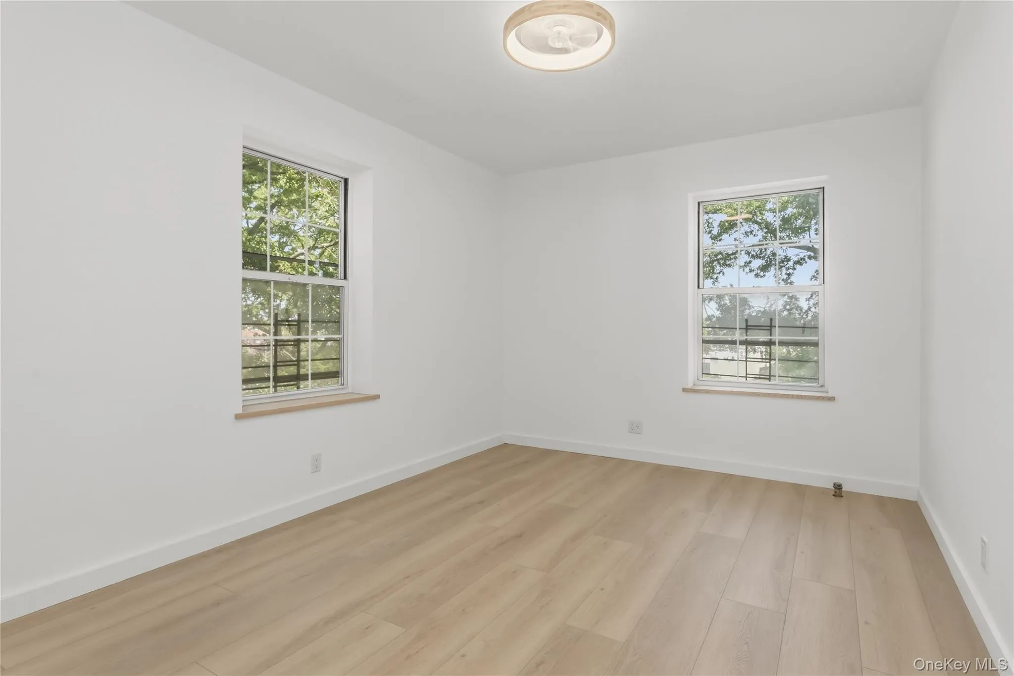 5140 30 Avenue, New York, NY, 2 Bedrooms Bedrooms, 4 Rooms Rooms,1 BathroomBathrooms,Residential,For Rent,30,0,1020548 5140 30 Avenue, New York, NY, 2 Bedrooms Bedrooms, 4 Rooms Rooms,1 BathroomBathrooms,Residential,For Rent,30,0,1020548