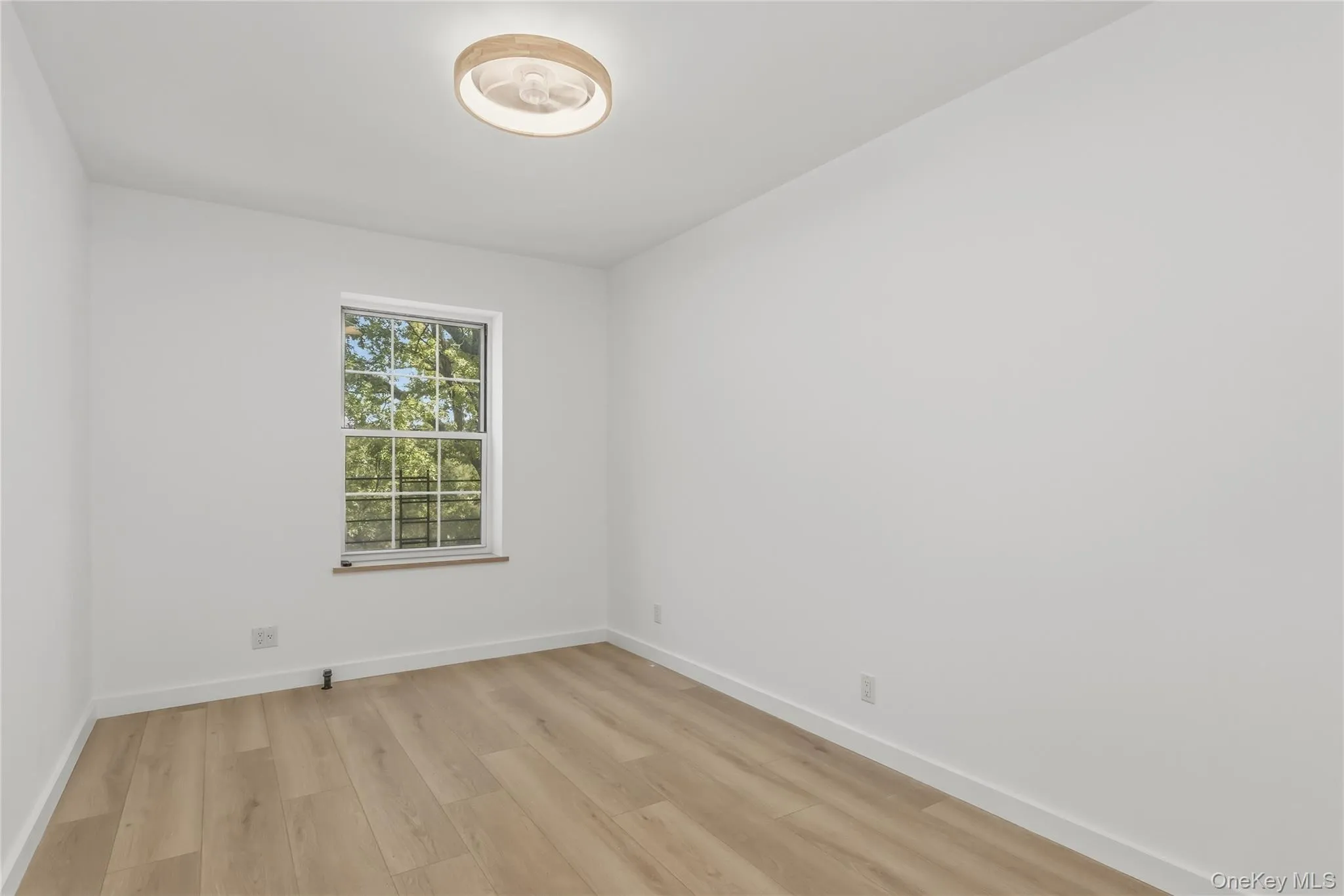 5140 30 Avenue, New York, NY, 2 Bedrooms Bedrooms, 4 Rooms Rooms,1 BathroomBathrooms,Residential,For Rent,30,0,1020548 5140 30 Avenue, New York, NY, 2 Bedrooms Bedrooms, 4 Rooms Rooms,1 BathroomBathrooms,Residential,For Rent,30,0,1020548