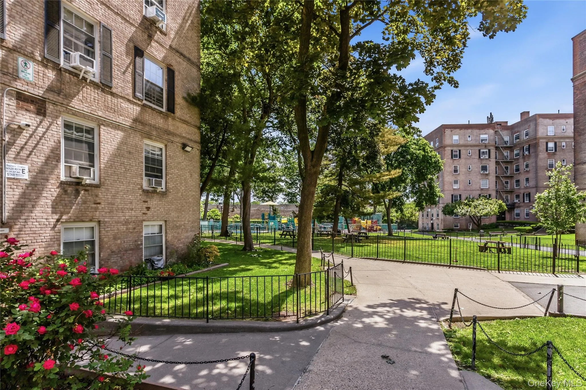 5140 30 Avenue, New York, NY, 2 Bedrooms Bedrooms, 4 Rooms Rooms,1 BathroomBathrooms,Residential,For Rent,30,0,1020548 5140 30 Avenue, New York, NY, 2 Bedrooms Bedrooms, 4 Rooms Rooms,1 BathroomBathrooms,Residential,For Rent,30,0,1020548