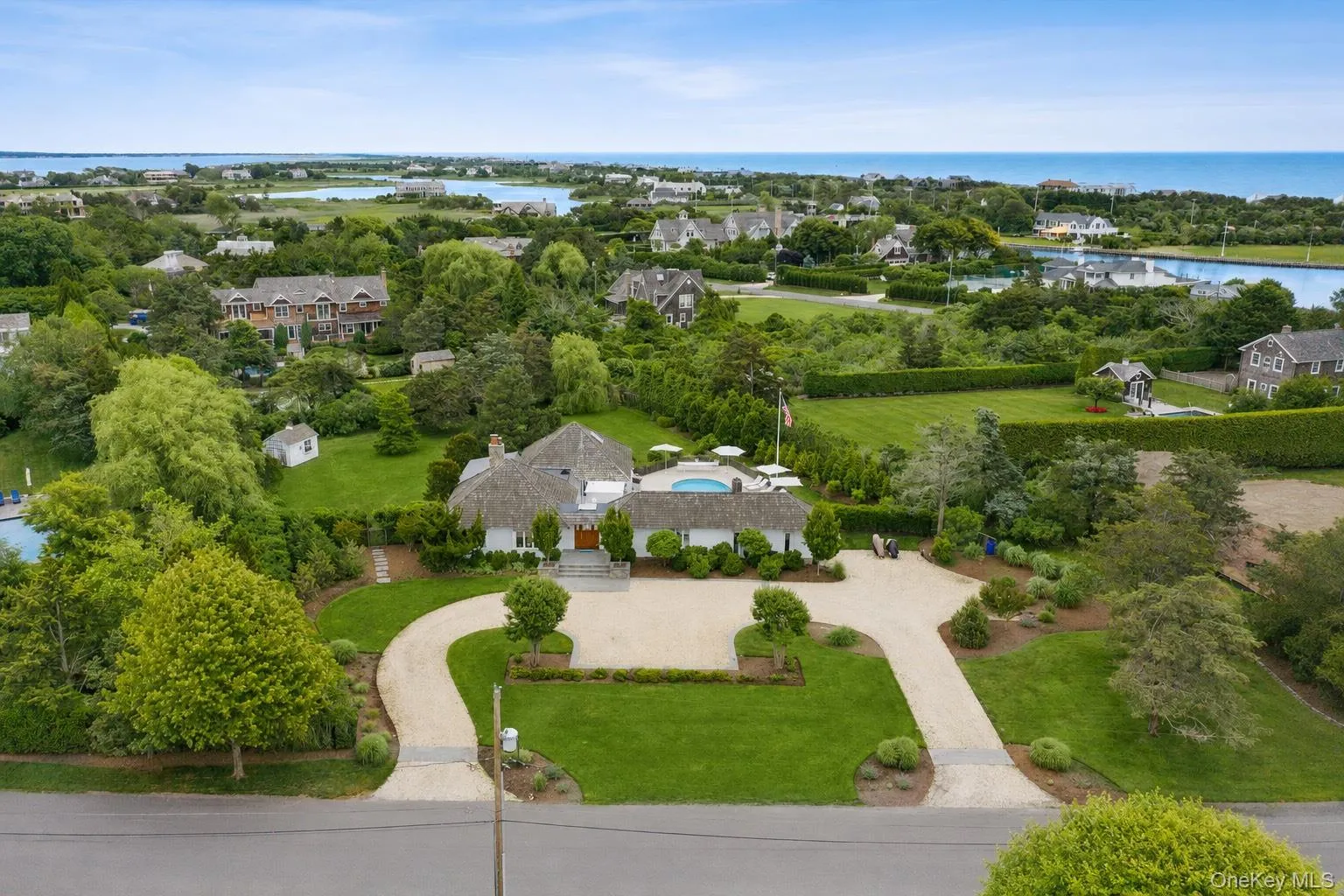 12 Ogden Lane, Southampton, NY, 4 Bedrooms Bedrooms, 7 Rooms Rooms,4 BathroomsBathrooms,Residential,For Rent,Ogden,0,1020549 12 Ogden Lane, Southampton, NY, 4 Bedrooms Bedrooms, 7 Rooms Rooms,4 BathroomsBathrooms,Residential,For Rent,Ogden,0,1020549