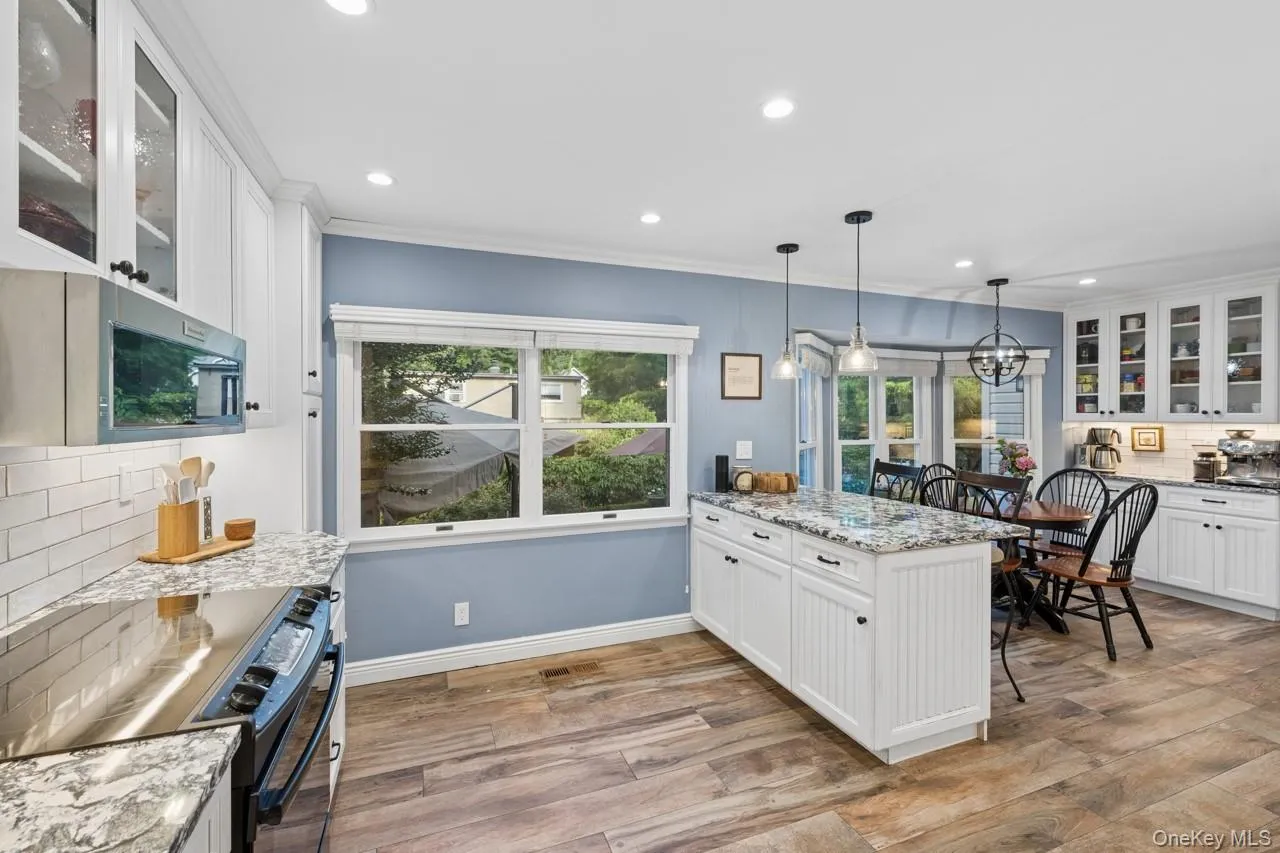 3 Stimson Place, Huntington, NY, 4 Bedrooms Bedrooms, 8 Rooms Rooms,2 BathroomsBathrooms,Residential,For Rent,Stimson,0,1020552 3 Stimson Place, Huntington, NY, 4 Bedrooms Bedrooms, 8 Rooms Rooms,2 BathroomsBathrooms,Residential,For Rent,Stimson,0,1020552