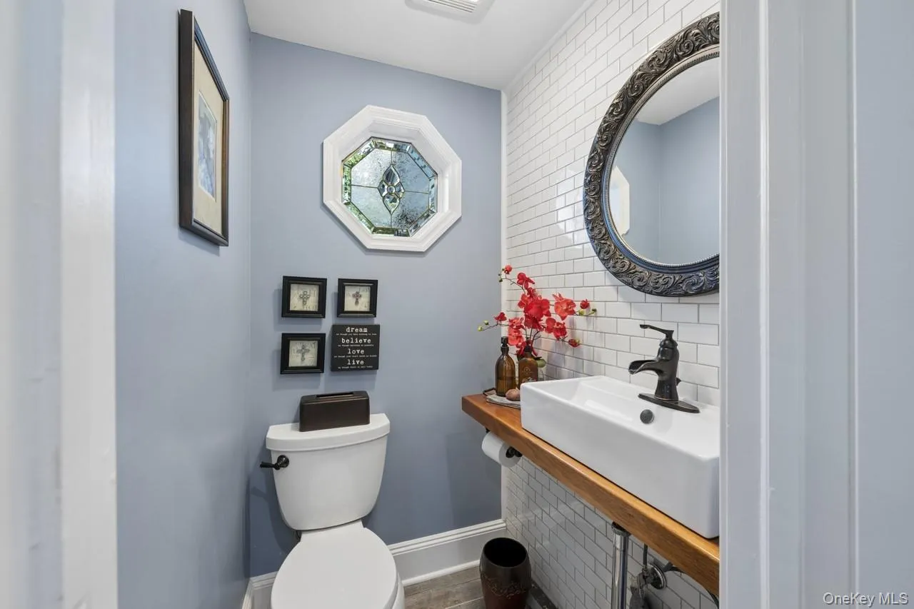 3 Stimson Place, Huntington, NY, 4 Bedrooms Bedrooms, 8 Rooms Rooms,2 BathroomsBathrooms,Residential,For Rent,Stimson,0,1020552 3 Stimson Place, Huntington, NY, 4 Bedrooms Bedrooms, 8 Rooms Rooms,2 BathroomsBathrooms,Residential,For Rent,Stimson,0,1020552