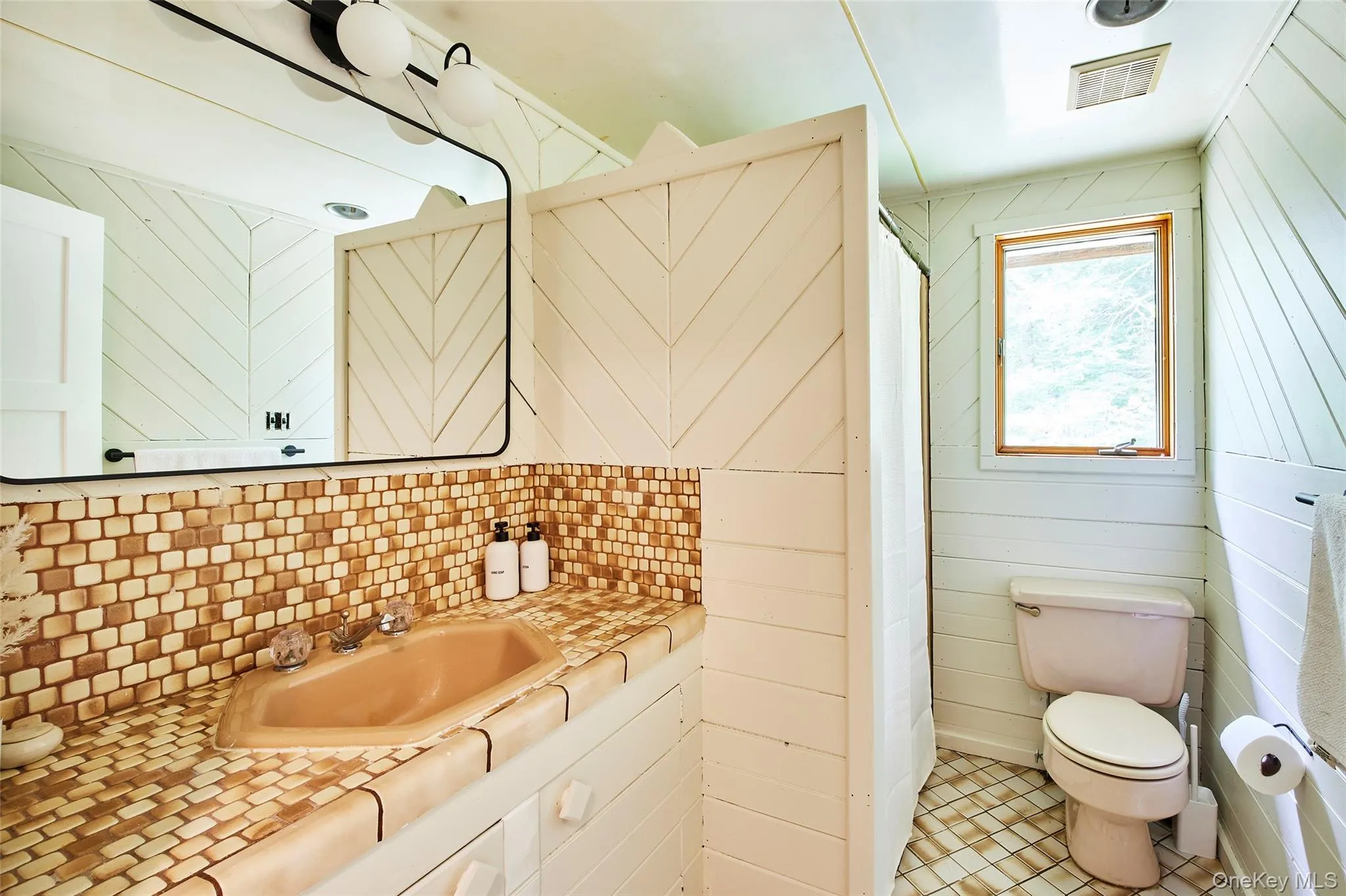 211 County Road 94, Fremont, NY, 2 Bedrooms Bedrooms, 8 Rooms Rooms,1 BathroomBathrooms,Residential,For Rent,County Road 94,0,1020554 211 County Road 94, Fremont, NY, 2 Bedrooms Bedrooms, 8 Rooms Rooms,1 BathroomBathrooms,Residential,For Rent,County Road 94,0,1020554