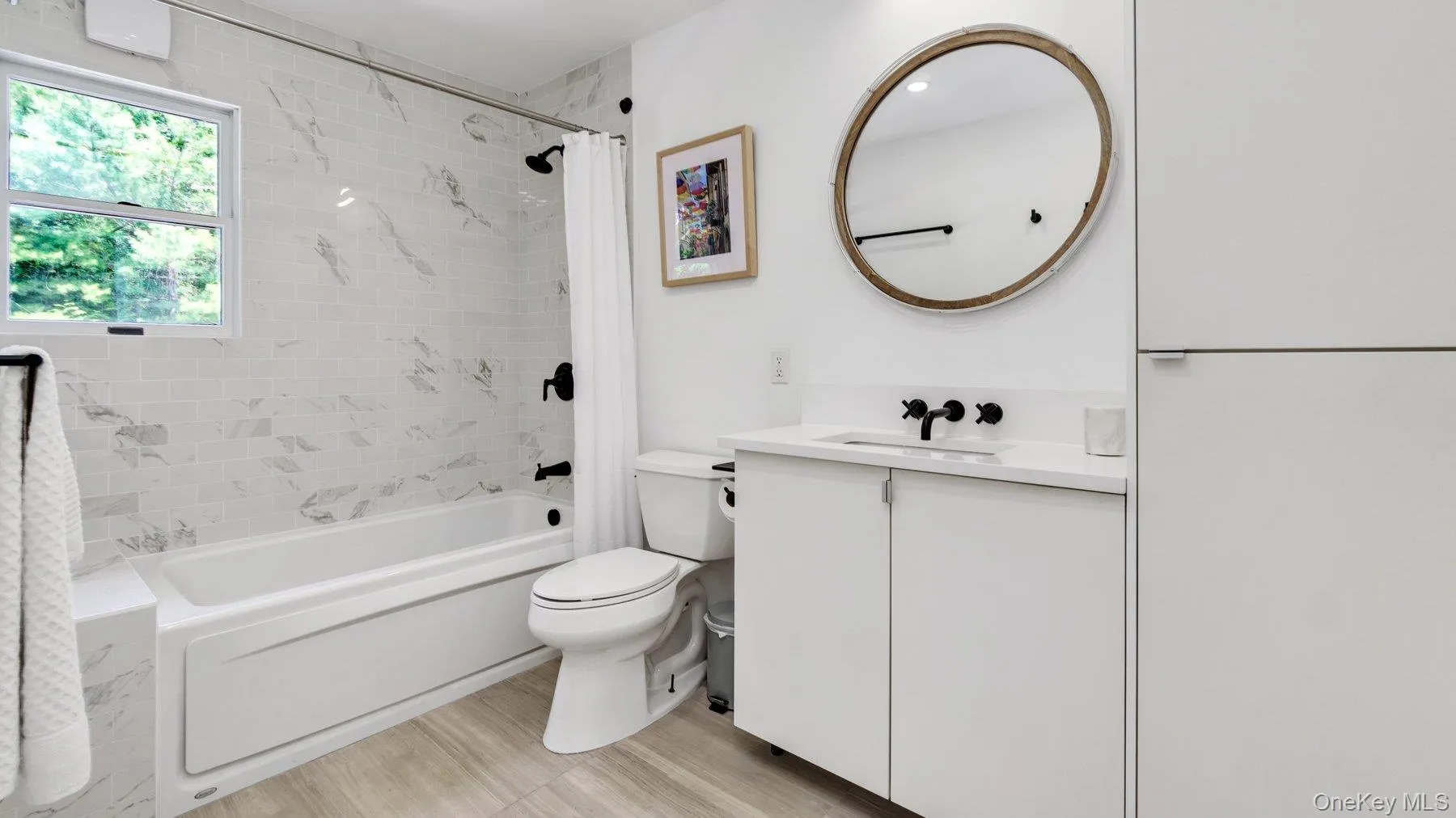 18 Bay View Road, Southampton, NY, 3 Bedrooms Bedrooms, 13 Rooms Rooms,3 BathroomsBathrooms,Residential Lease,For Rent,Bay View,0,1020555 18 Bay View Road, Southampton, NY, 3 Bedrooms Bedrooms, 13 Rooms Rooms,3 BathroomsBathrooms,Residential Lease,For Rent,Bay View,0,1020555