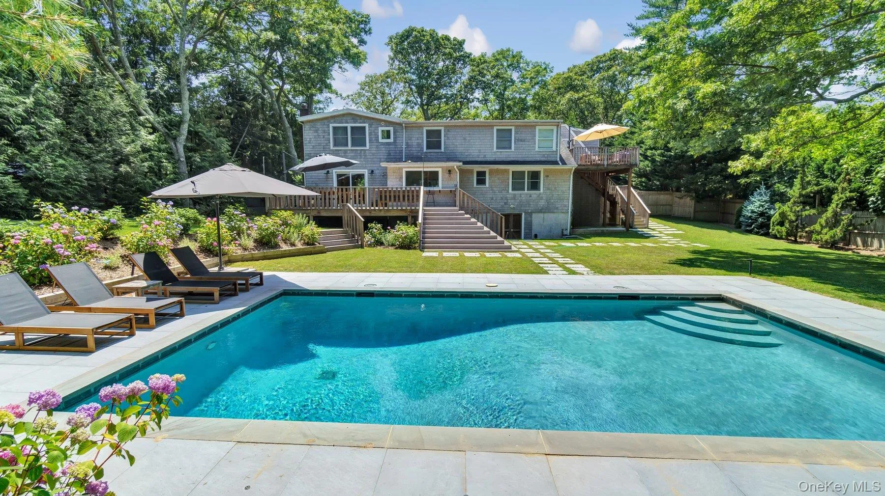 18 Bay View Road, Southampton, NY, 3 Bedrooms Bedrooms, 13 Rooms Rooms,3 BathroomsBathrooms,Residential Lease,For Rent,Bay View,0,1020555 18 Bay View Road, Southampton, NY, 3 Bedrooms Bedrooms, 13 Rooms Rooms,3 BathroomsBathrooms,Residential Lease,For Rent,Bay View,0,1020555