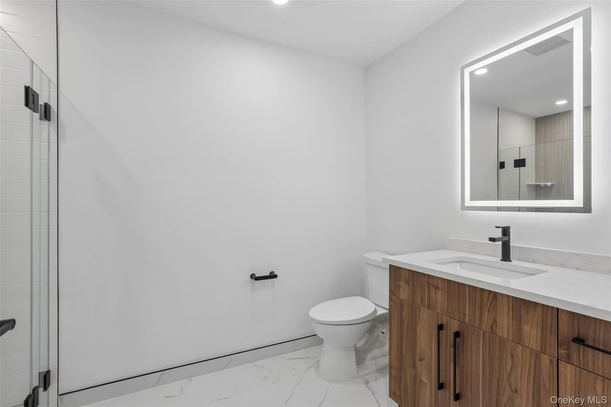 325 Manville Road, Mount Pleasant, NY, 2 Bedrooms Bedrooms, 5 Rooms Rooms,2 BathroomsBathrooms,Residential Lease,For Rent,Manville,0,1020561 325 Manville Road, Mount Pleasant, NY, 2 Bedrooms Bedrooms, 5 Rooms Rooms,2 BathroomsBathrooms,Residential Lease,For Rent,Manville,0,1020561