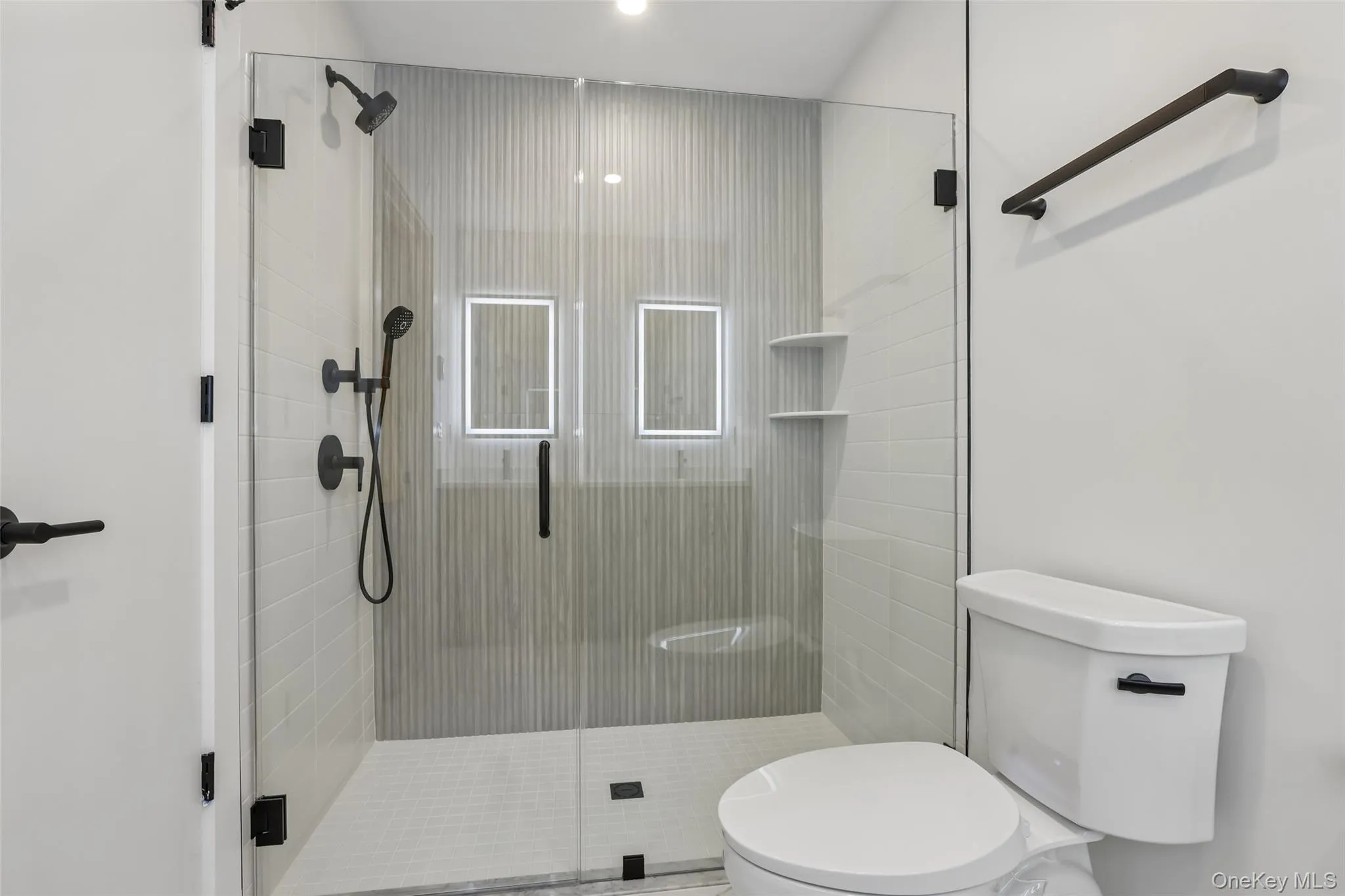 325 Manville Road, Mount Pleasant, NY, 2 Bedrooms Bedrooms, 5 Rooms Rooms,2 BathroomsBathrooms,Residential Lease,For Rent,Manville,0,1020561 325 Manville Road, Mount Pleasant, NY, 2 Bedrooms Bedrooms, 5 Rooms Rooms,2 BathroomsBathrooms,Residential Lease,For Rent,Manville,0,1020561