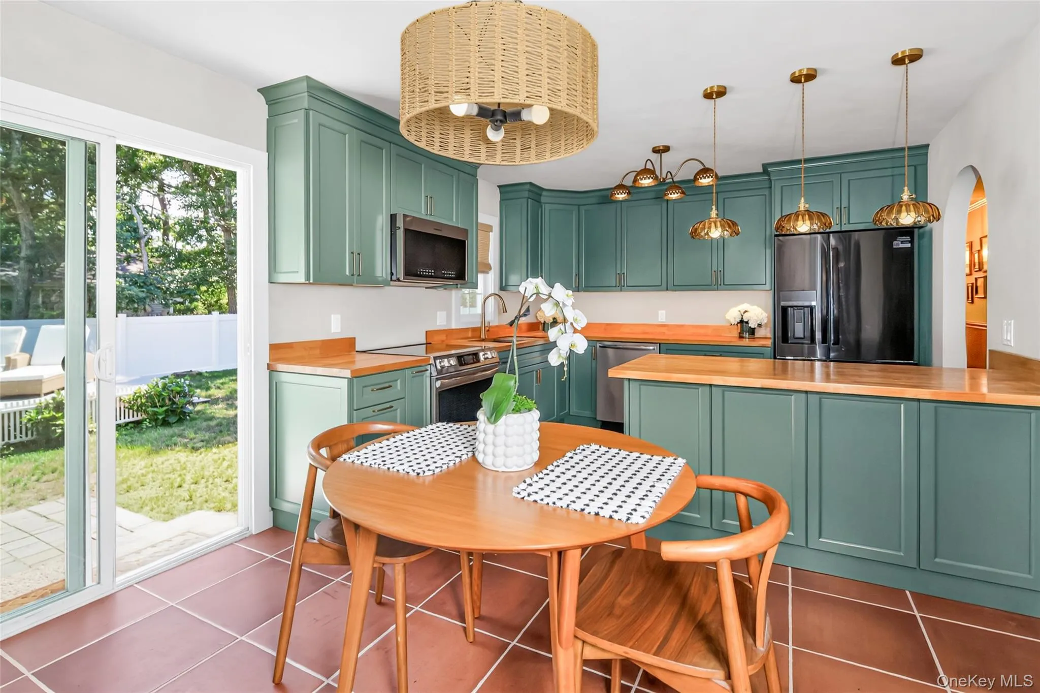 This updated kitchen brings out the chef in you. This updated kitchen brings out the chef in you.