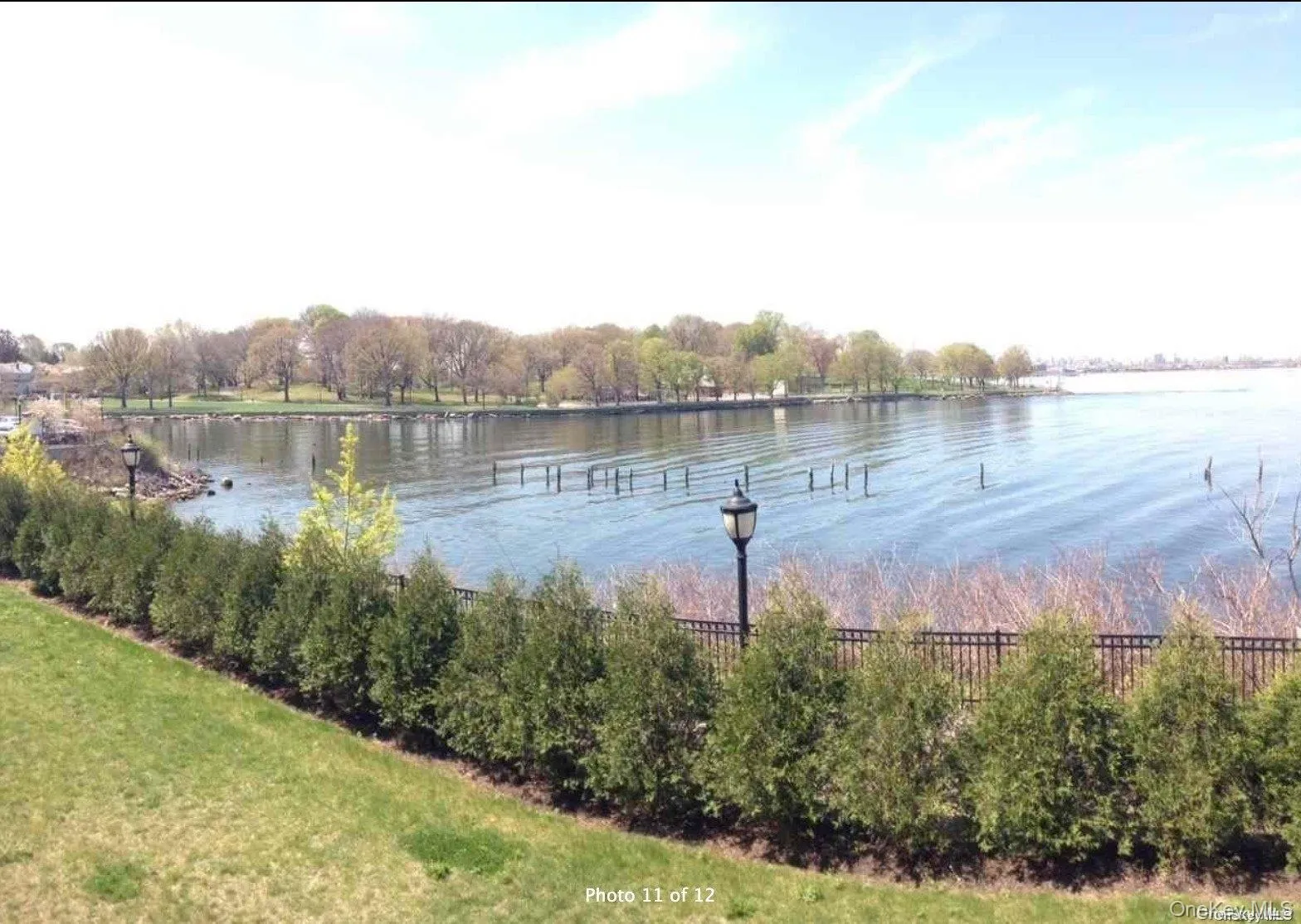 306 Soundview Lane, New York, NY, 1 Bedroom Bedrooms, 3 Rooms Rooms,1 BathroomBathrooms,Residential Lease,For Rent,Soundview,0,1020572 306 Soundview Lane, New York, NY, 1 Bedroom Bedrooms, 3 Rooms Rooms,1 BathroomBathrooms,Residential Lease,For Rent,Soundview,0,1020572