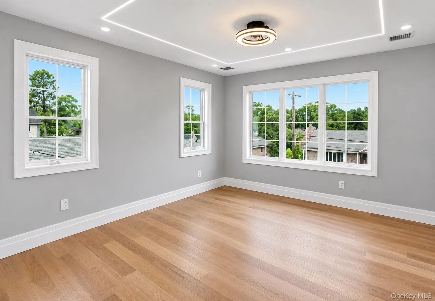 37 Beverly Drive, North Hempstead, NY, 4 Bedrooms Bedrooms, 9 Rooms Rooms,4 BathroomsBathrooms,Residential,For Rent,Beverly,0,1020578 37 Beverly Drive, North Hempstead, NY, 4 Bedrooms Bedrooms, 9 Rooms Rooms,4 BathroomsBathrooms,Residential,For Rent,Beverly,0,1020578