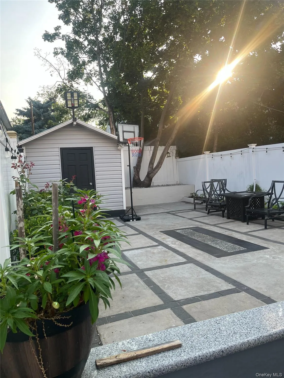 10156 103rd Street, New York, NY, 5 Bedrooms Bedrooms, 6 Rooms Rooms,2 BathroomsBathrooms,Residential,For Rent,103rd,0,1020579 10156 103rd Street, New York, NY, 5 Bedrooms Bedrooms, 6 Rooms Rooms,2 BathroomsBathrooms,Residential,For Rent,103rd,0,1020579