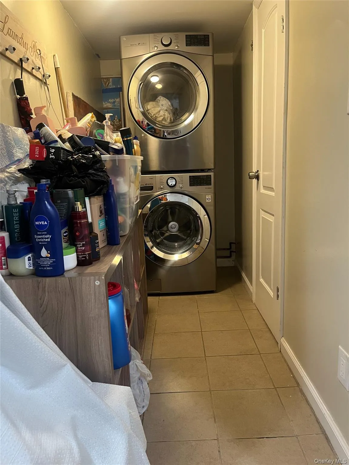 10156 103rd Street, New York, NY, 5 Bedrooms Bedrooms, 6 Rooms Rooms,2 BathroomsBathrooms,Residential,For Rent,103rd,0,1020579 10156 103rd Street, New York, NY, 5 Bedrooms Bedrooms, 6 Rooms Rooms,2 BathroomsBathrooms,Residential,For Rent,103rd,0,1020579