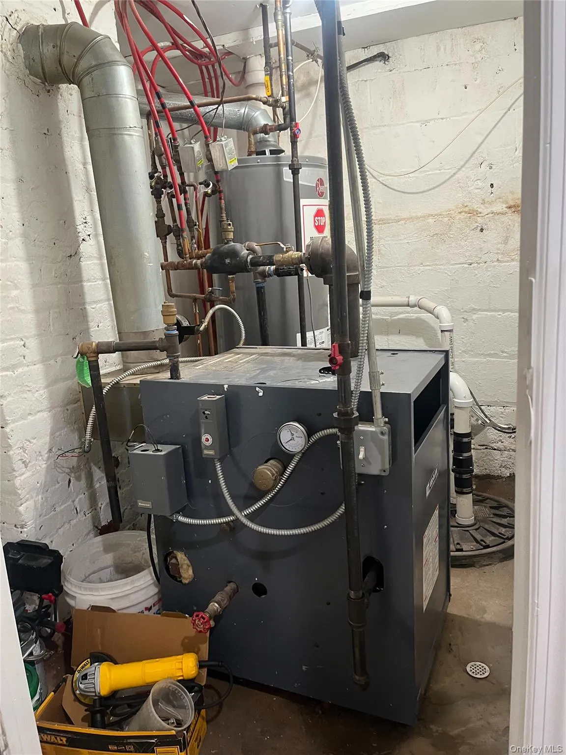 10156 103rd Street, New York, NY, 5 Bedrooms Bedrooms, 6 Rooms Rooms,2 BathroomsBathrooms,Residential,For Rent,103rd,0,1020579 10156 103rd Street, New York, NY, 5 Bedrooms Bedrooms, 6 Rooms Rooms,2 BathroomsBathrooms,Residential,For Rent,103rd,0,1020579