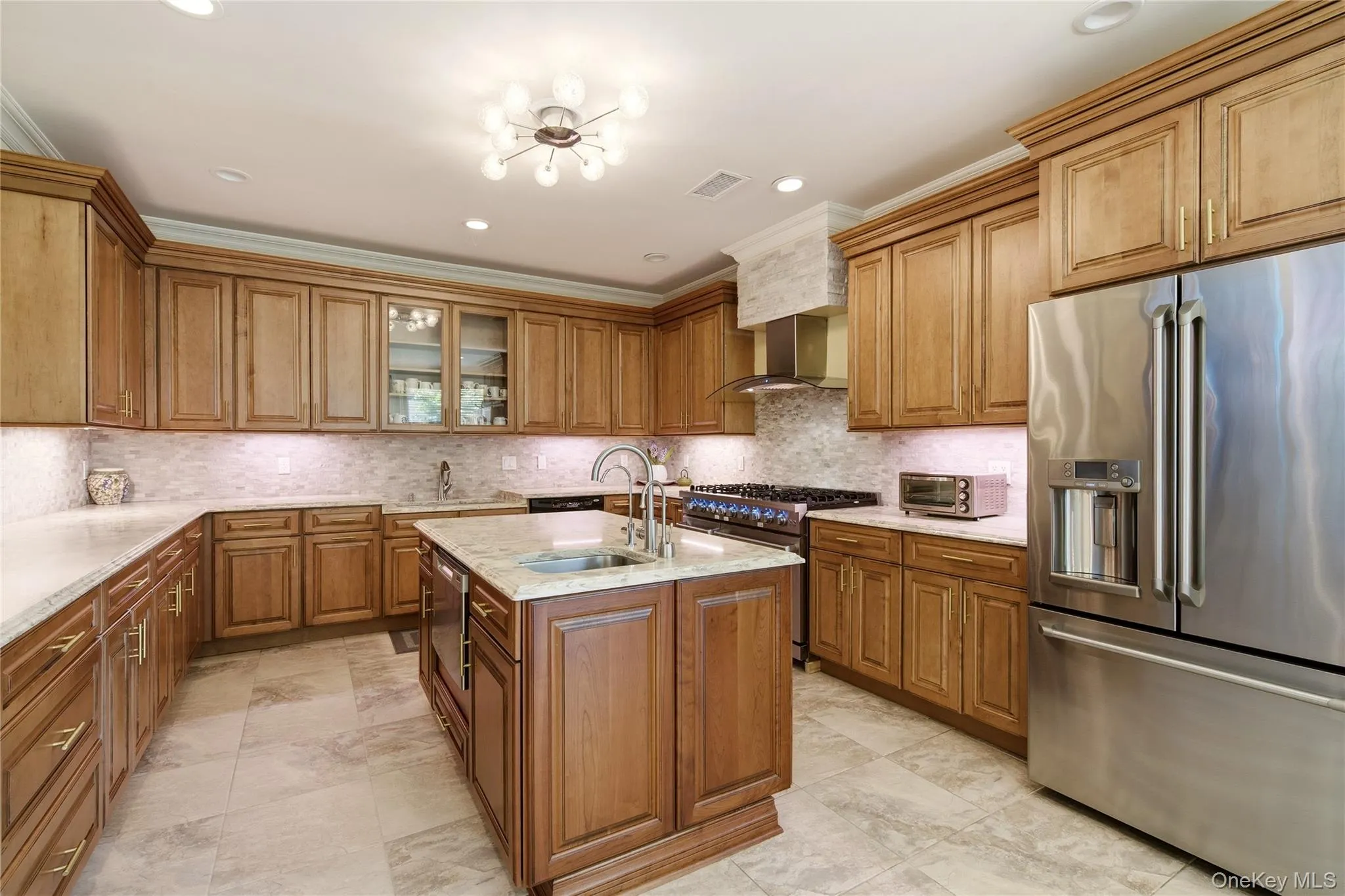 Generous Center Island | Quartzite Countertop Generous Center Island | Quartzite Countertop
