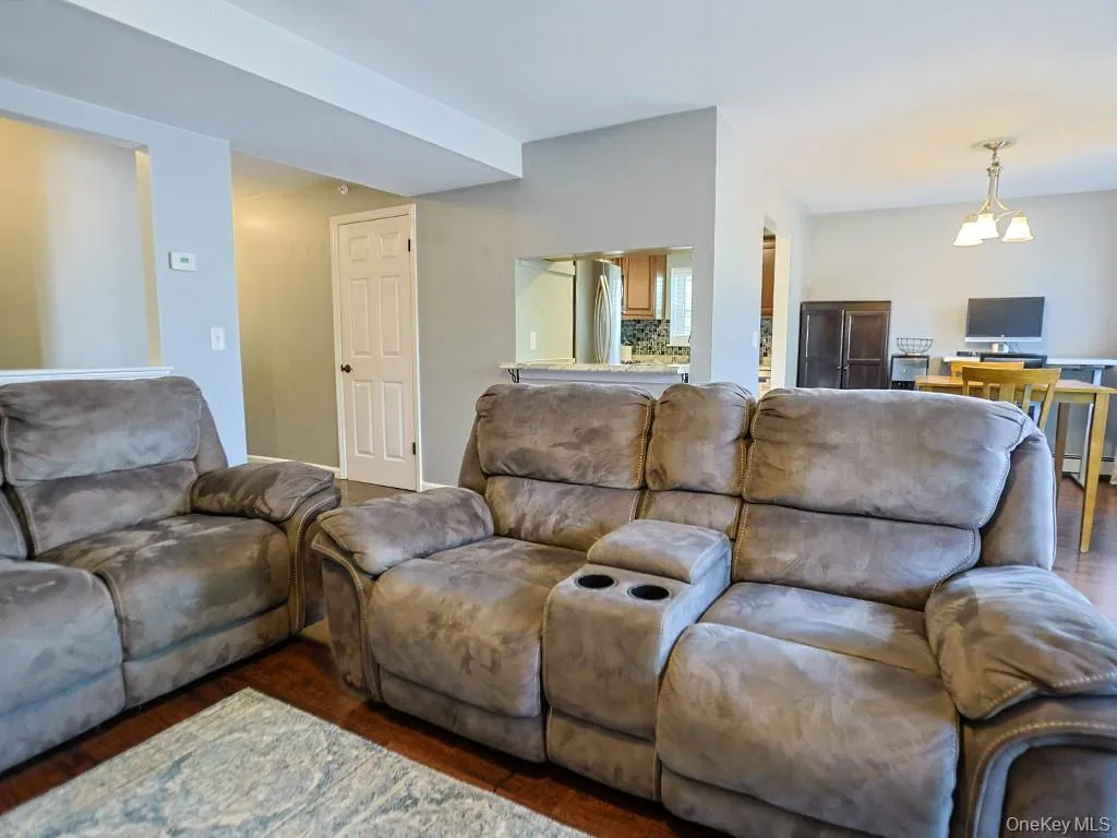 10 Lexington Hill, Monroe, NY, 2 Bedrooms Bedrooms, 5 Rooms Rooms,2 BathroomsBathrooms,Residential,For Rent,Lexington,0,1020581 10 Lexington Hill, Monroe, NY, 2 Bedrooms Bedrooms, 5 Rooms Rooms,2 BathroomsBathrooms,Residential,For Rent,Lexington,0,1020581