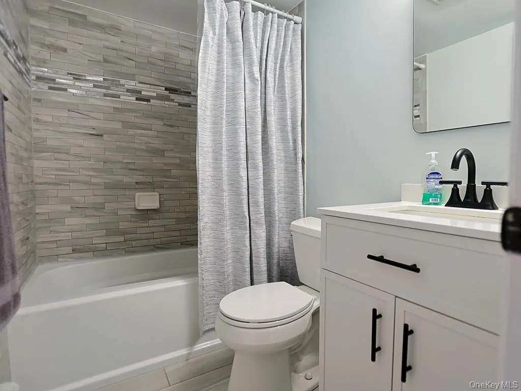 10 Lexington Hill, Monroe, NY, 2 Bedrooms Bedrooms, 5 Rooms Rooms,2 BathroomsBathrooms,Residential,For Rent,Lexington,0,1020581 10 Lexington Hill, Monroe, NY, 2 Bedrooms Bedrooms, 5 Rooms Rooms,2 BathroomsBathrooms,Residential,For Rent,Lexington,0,1020581