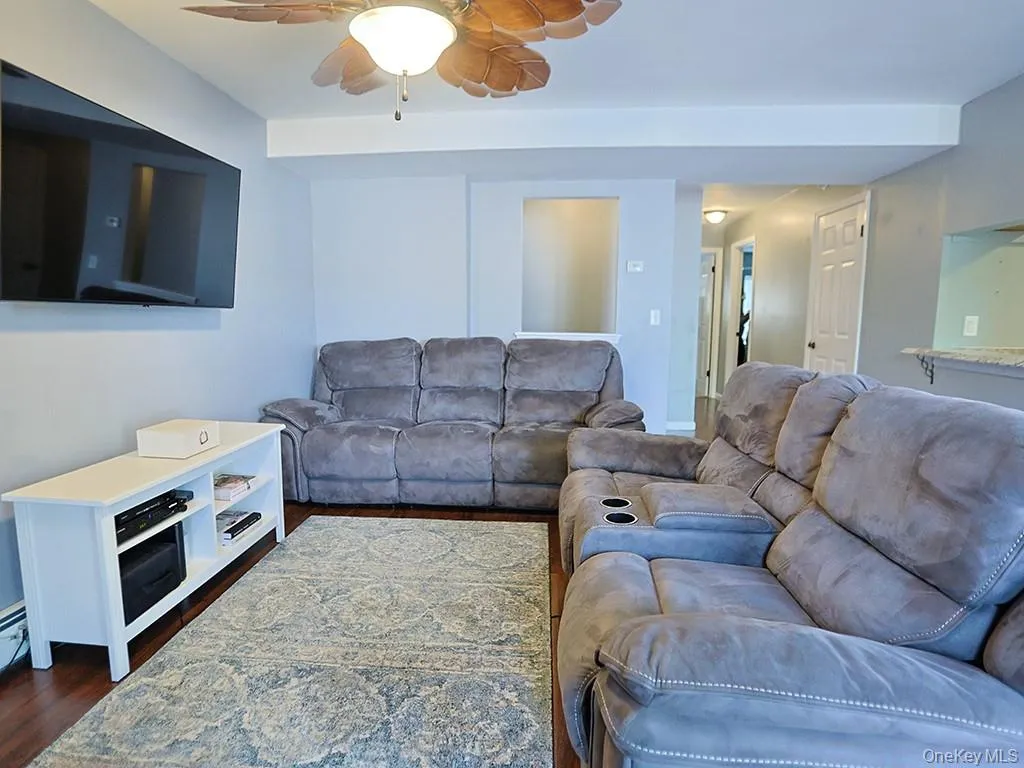 10 Lexington Hill, Monroe, NY, 2 Bedrooms Bedrooms, 5 Rooms Rooms,2 BathroomsBathrooms,Residential,For Rent,Lexington,0,1020581 10 Lexington Hill, Monroe, NY, 2 Bedrooms Bedrooms, 5 Rooms Rooms,2 BathroomsBathrooms,Residential,For Rent,Lexington,0,1020581