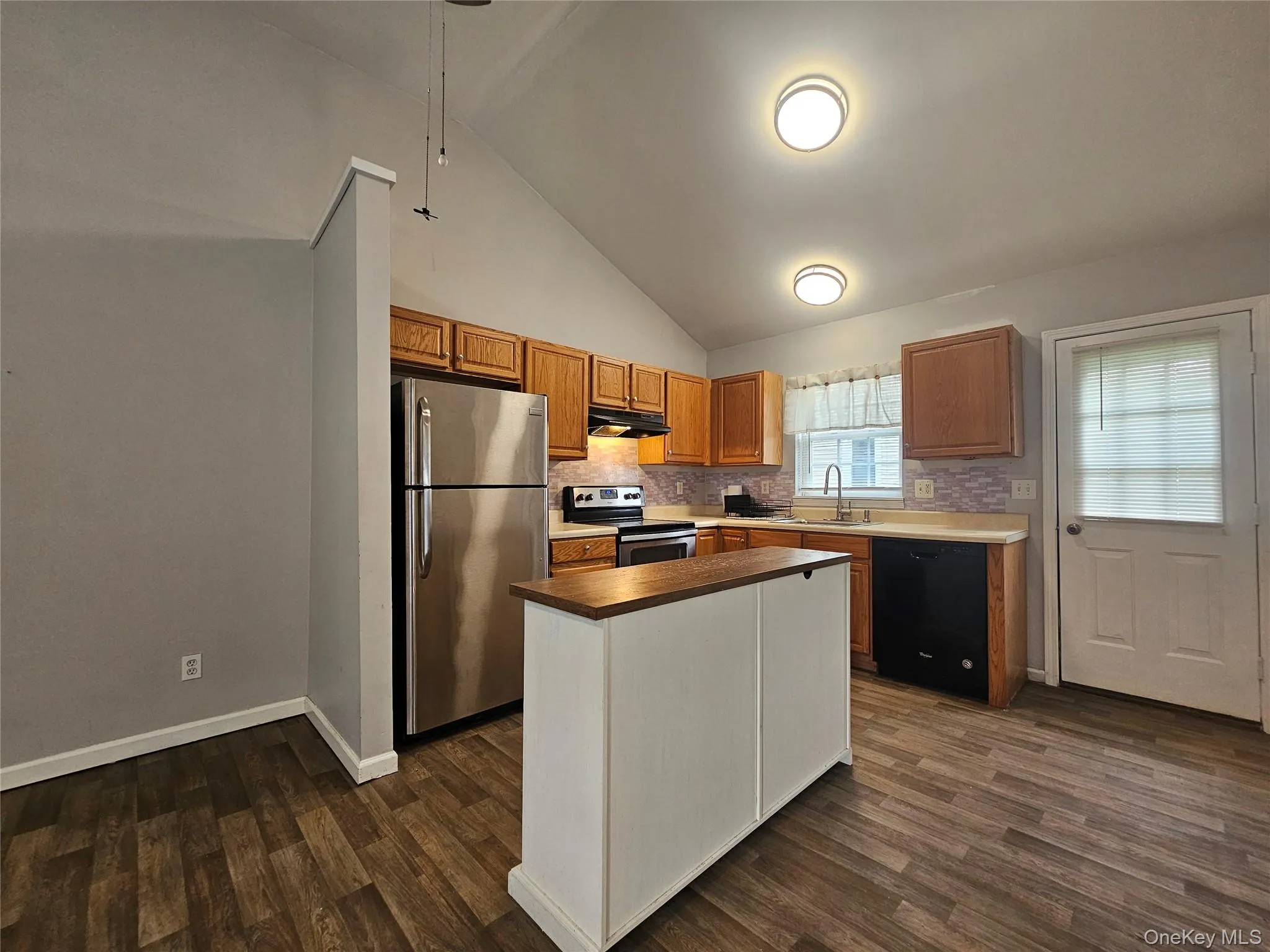 706 Tower Avenue, Montgomery, NY, 2 Bedrooms Bedrooms, 5 Rooms Rooms,1 BathroomBathrooms,Residential Lease,For Rent,Tower,0,1020582 706 Tower Avenue, Montgomery, NY, 2 Bedrooms Bedrooms, 5 Rooms Rooms,1 BathroomBathrooms,Residential Lease,For Rent,Tower,0,1020582