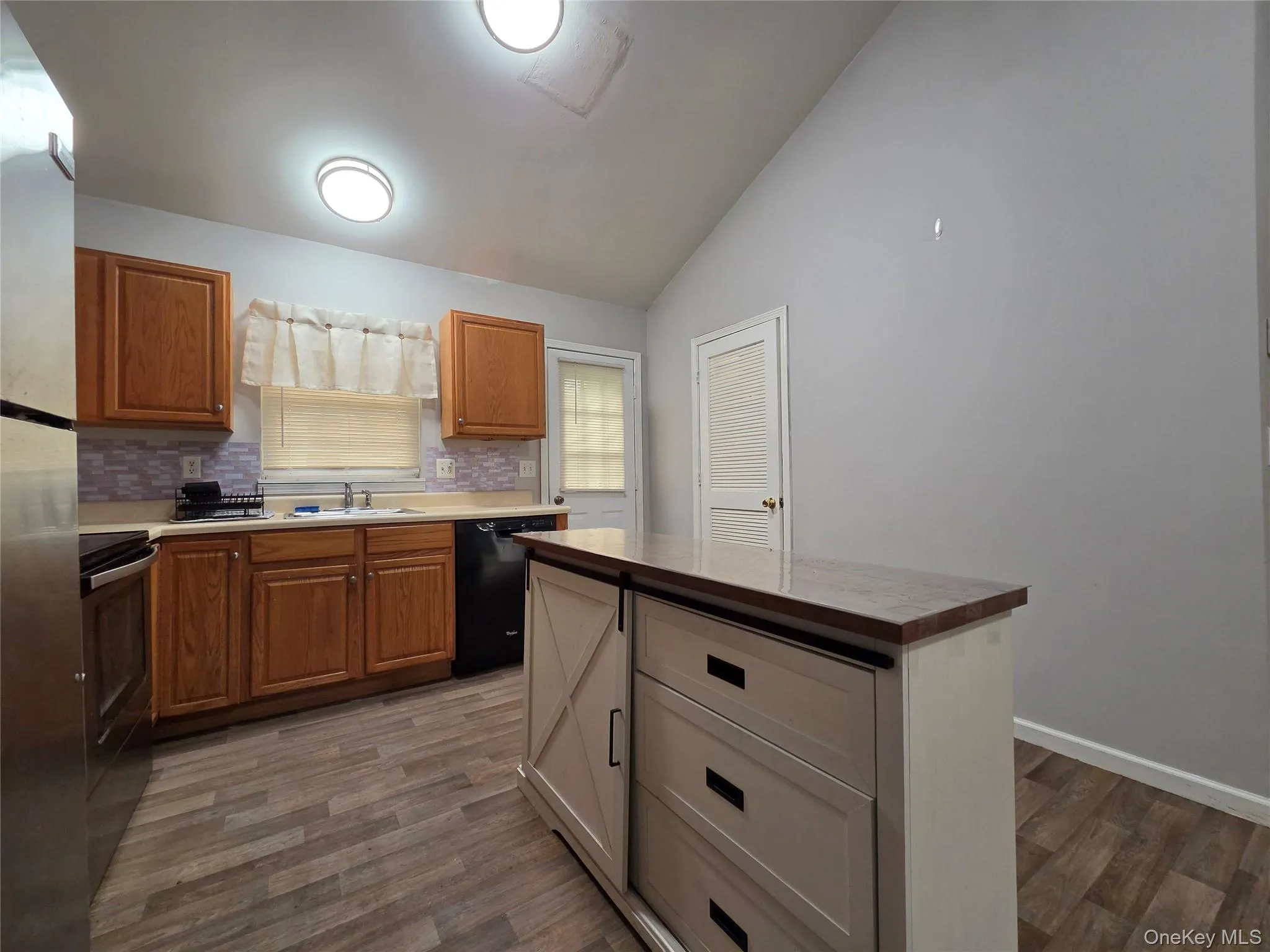 706 Tower Avenue, Montgomery, NY, 2 Bedrooms Bedrooms, 5 Rooms Rooms,1 BathroomBathrooms,Residential Lease,For Rent,Tower,0,1020582 706 Tower Avenue, Montgomery, NY, 2 Bedrooms Bedrooms, 5 Rooms Rooms,1 BathroomBathrooms,Residential Lease,For Rent,Tower,0,1020582