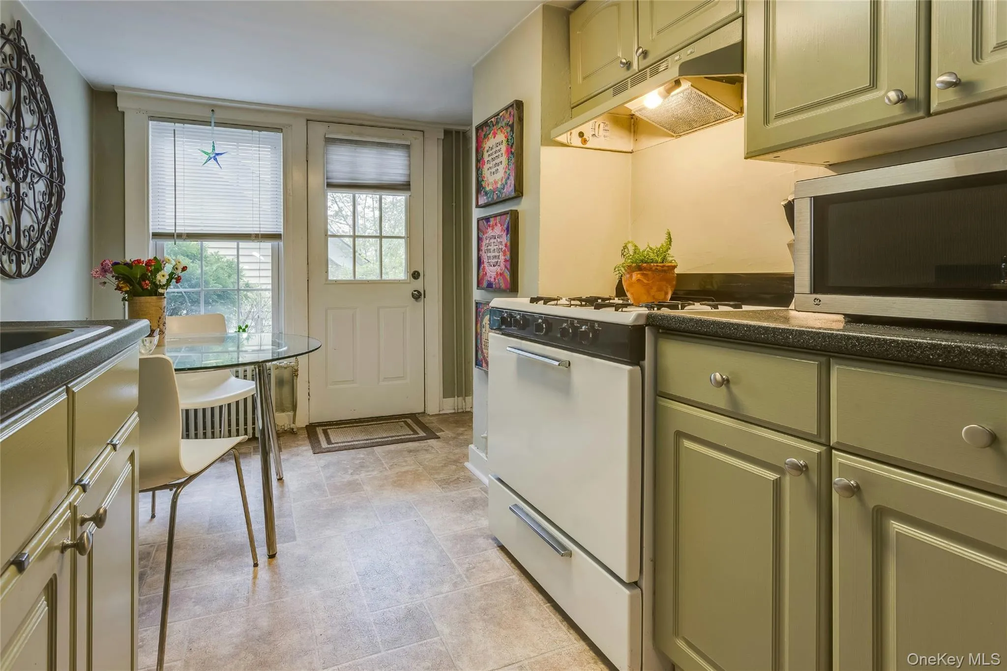 2&4 Youngs Hill Road, Huntington, NY, 6 Bedrooms Bedrooms, 12 Rooms Rooms,2 BathroomsBathrooms,Residential,For Rent,Youngs Hill,0,1020583 2&4 Youngs Hill Road, Huntington, NY, 6 Bedrooms Bedrooms, 12 Rooms Rooms,2 BathroomsBathrooms,Residential,For Rent,Youngs Hill,0,1020583