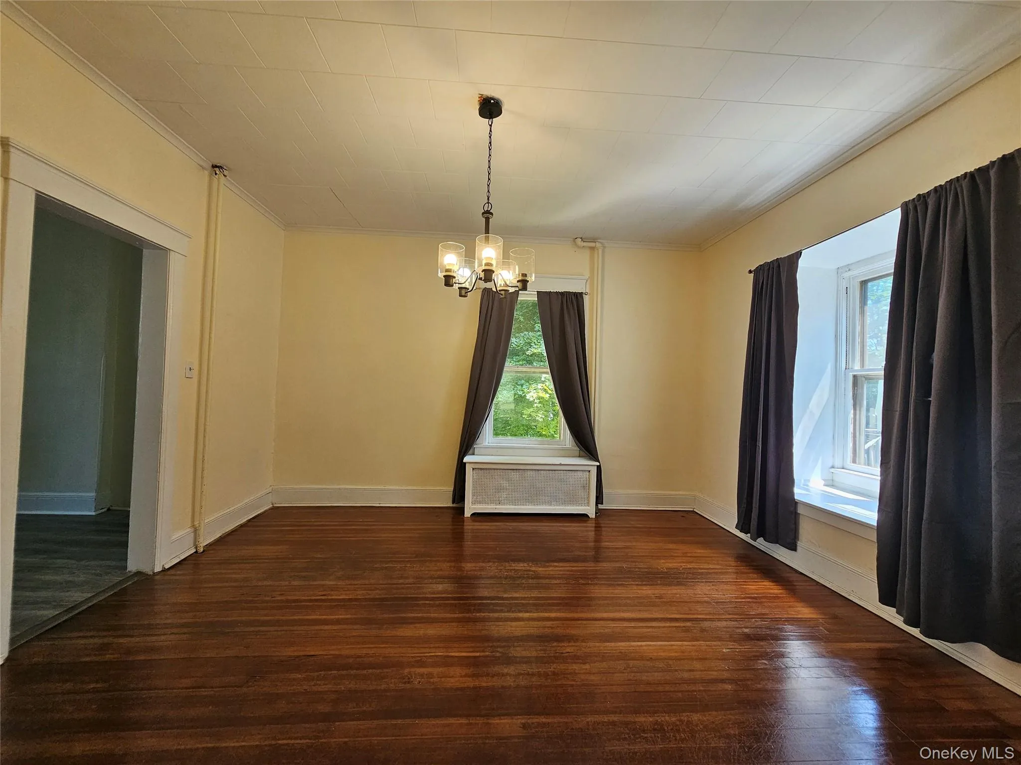 62 Clinton Avenue, Thompson, NY, 4 Bedrooms Bedrooms, 8 Rooms Rooms,2 BathroomsBathrooms,Residential,For Rent,Clinton,0,1020587 62 Clinton Avenue, Thompson, NY, 4 Bedrooms Bedrooms, 8 Rooms Rooms,2 BathroomsBathrooms,Residential,For Rent,Clinton,0,1020587