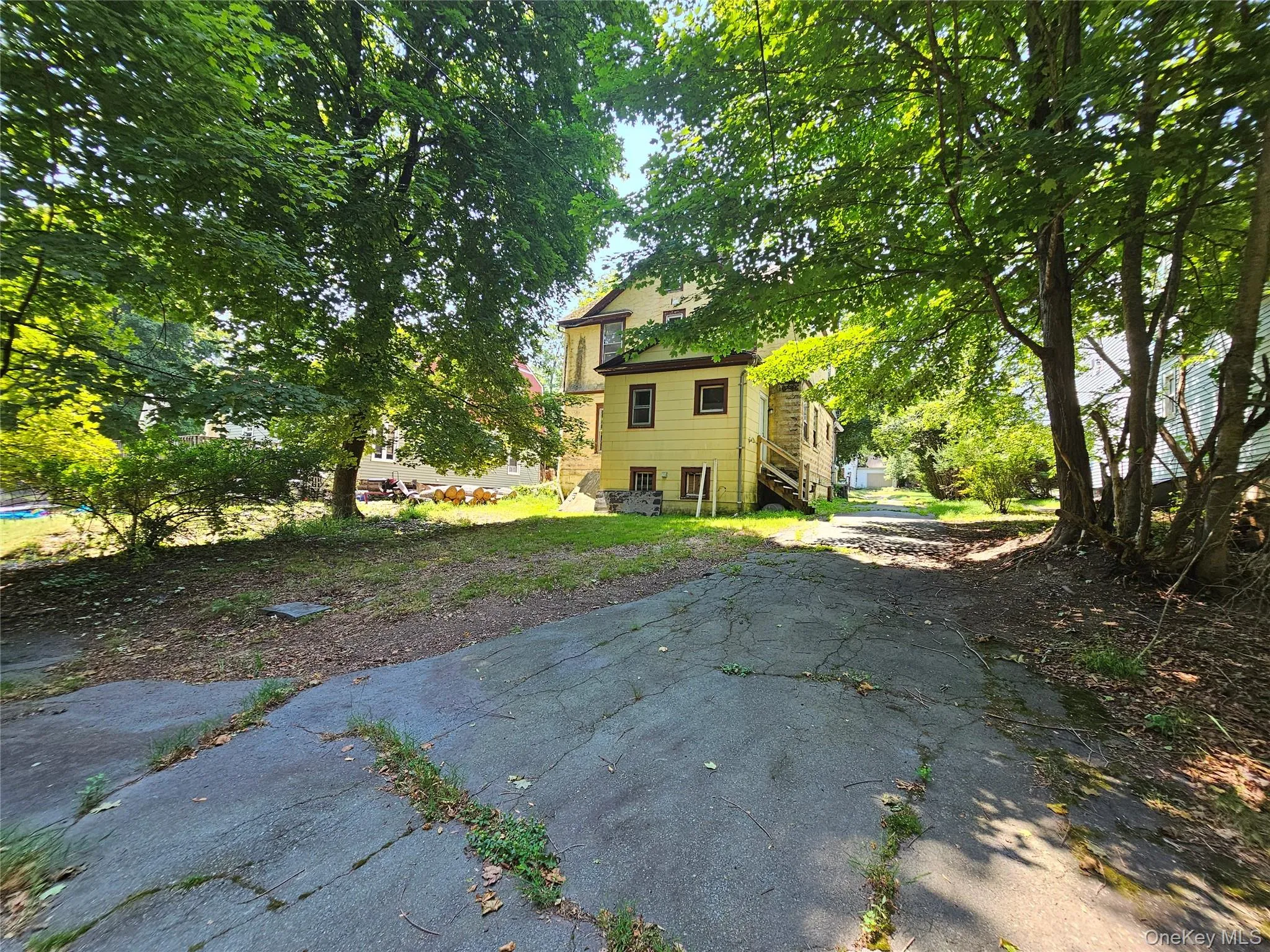 62 Clinton Avenue, Thompson, NY, 4 Bedrooms Bedrooms, 8 Rooms Rooms,2 BathroomsBathrooms,Residential,For Rent,Clinton,0,1020587 62 Clinton Avenue, Thompson, NY, 4 Bedrooms Bedrooms, 8 Rooms Rooms,2 BathroomsBathrooms,Residential,For Rent,Clinton,0,1020587