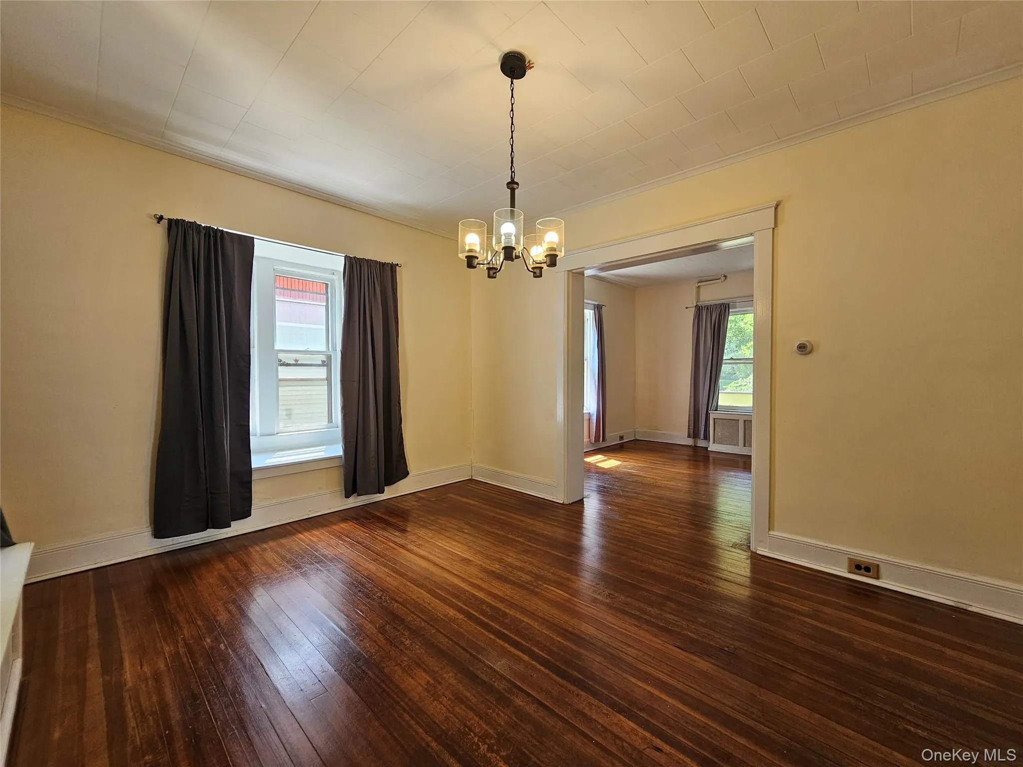62 Clinton Avenue, Thompson, NY, 4 Bedrooms Bedrooms, 8 Rooms Rooms,2 BathroomsBathrooms,Residential,For Rent,Clinton,0,1020587 62 Clinton Avenue, Thompson, NY, 4 Bedrooms Bedrooms, 8 Rooms Rooms,2 BathroomsBathrooms,Residential,For Rent,Clinton,0,1020587