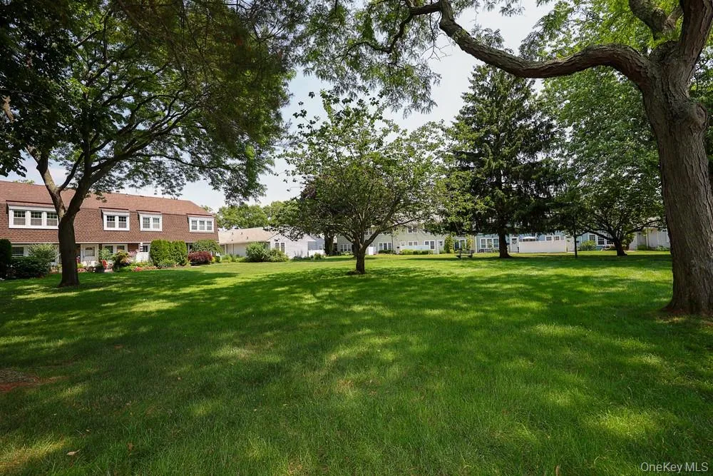 107 Whalers Cove, Babylon, NY, 2 Bedrooms Bedrooms, 5 Rooms Rooms,1 BathroomBathrooms,Residential,For Rent,Whalers,0,1020593 107 Whalers Cove, Babylon, NY, 2 Bedrooms Bedrooms, 5 Rooms Rooms,1 BathroomBathrooms,Residential,For Rent,Whalers,0,1020593