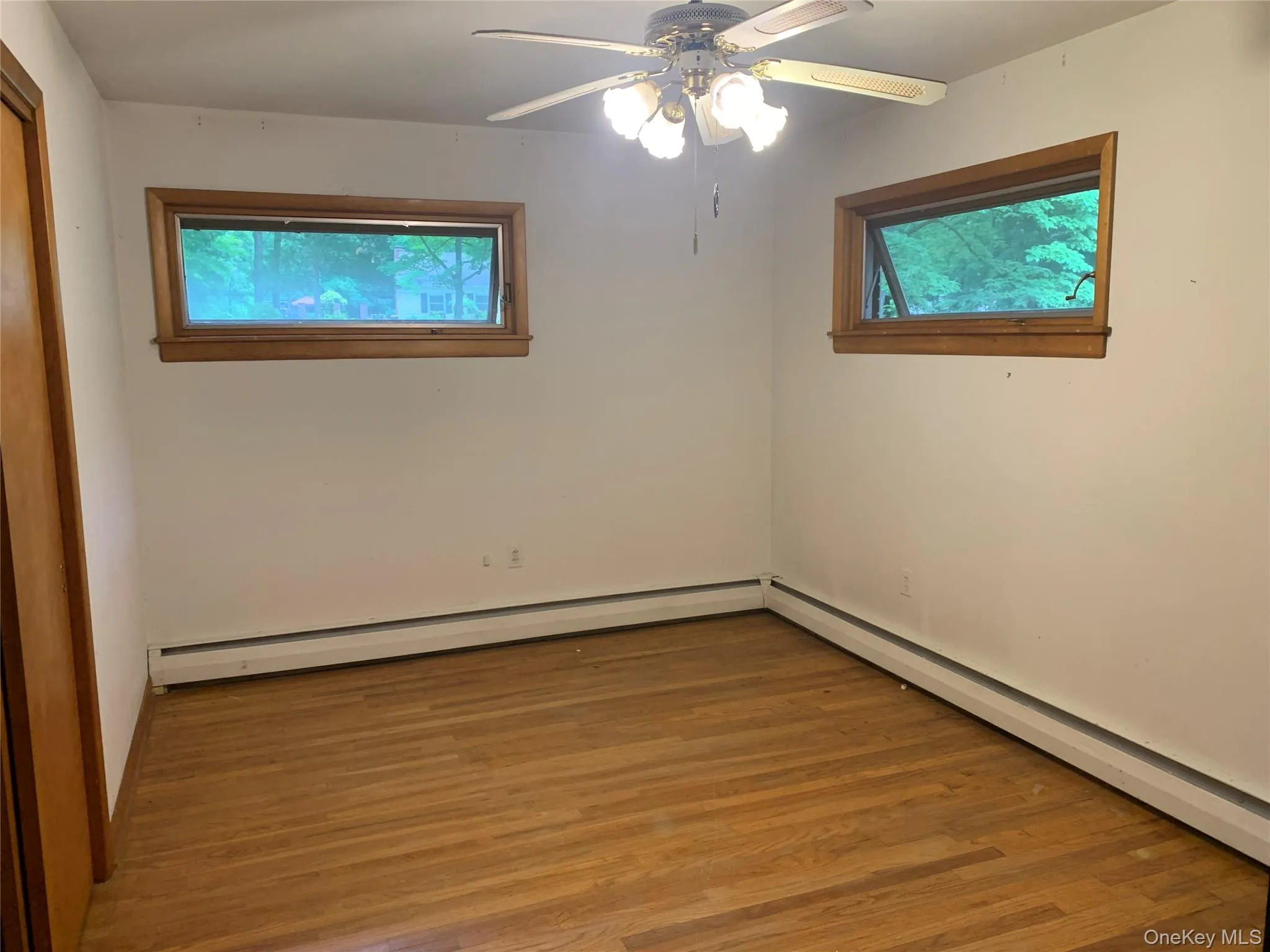 BEDROOM 2 BEDROOM 2