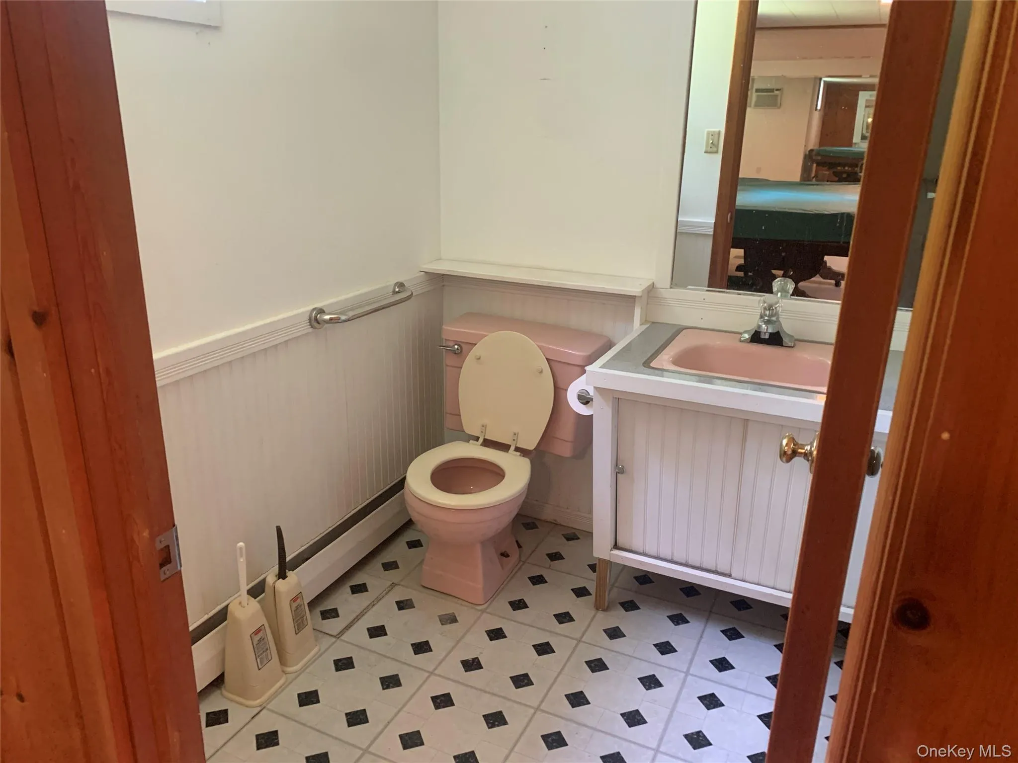 BASEMENT HALF BATH BASEMENT HALF BATH