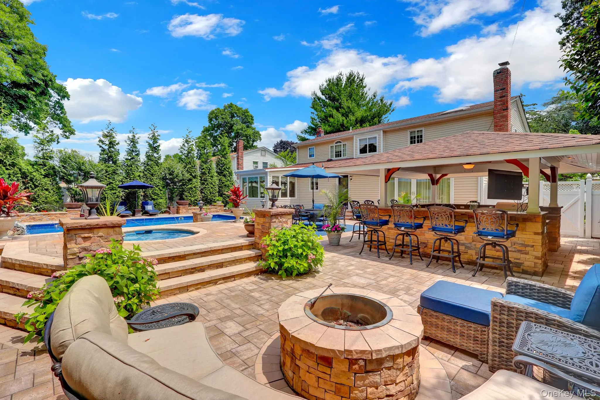 140 Wedgewood Drive, Islip, NY, 4 Bedrooms Bedrooms, 11 Rooms Rooms,2 BathroomsBathrooms,Residential,For Rent,Wedgewood,0,1020596 140 Wedgewood Drive, Islip, NY, 4 Bedrooms Bedrooms, 11 Rooms Rooms,2 BathroomsBathrooms,Residential,For Rent,Wedgewood,0,1020596